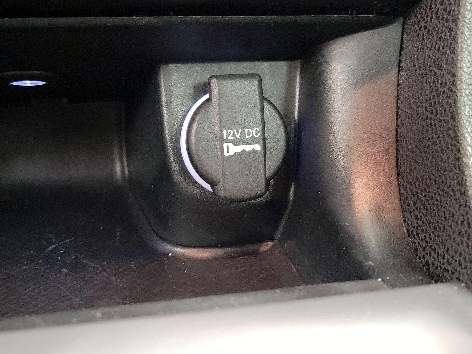 Thumbnail: 2022 Dodge Charger - 18