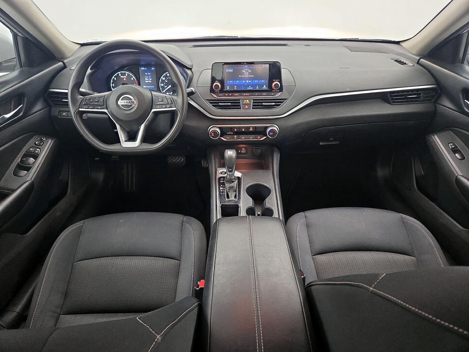 Thumbnail: 2021 Nissan Altima - 9