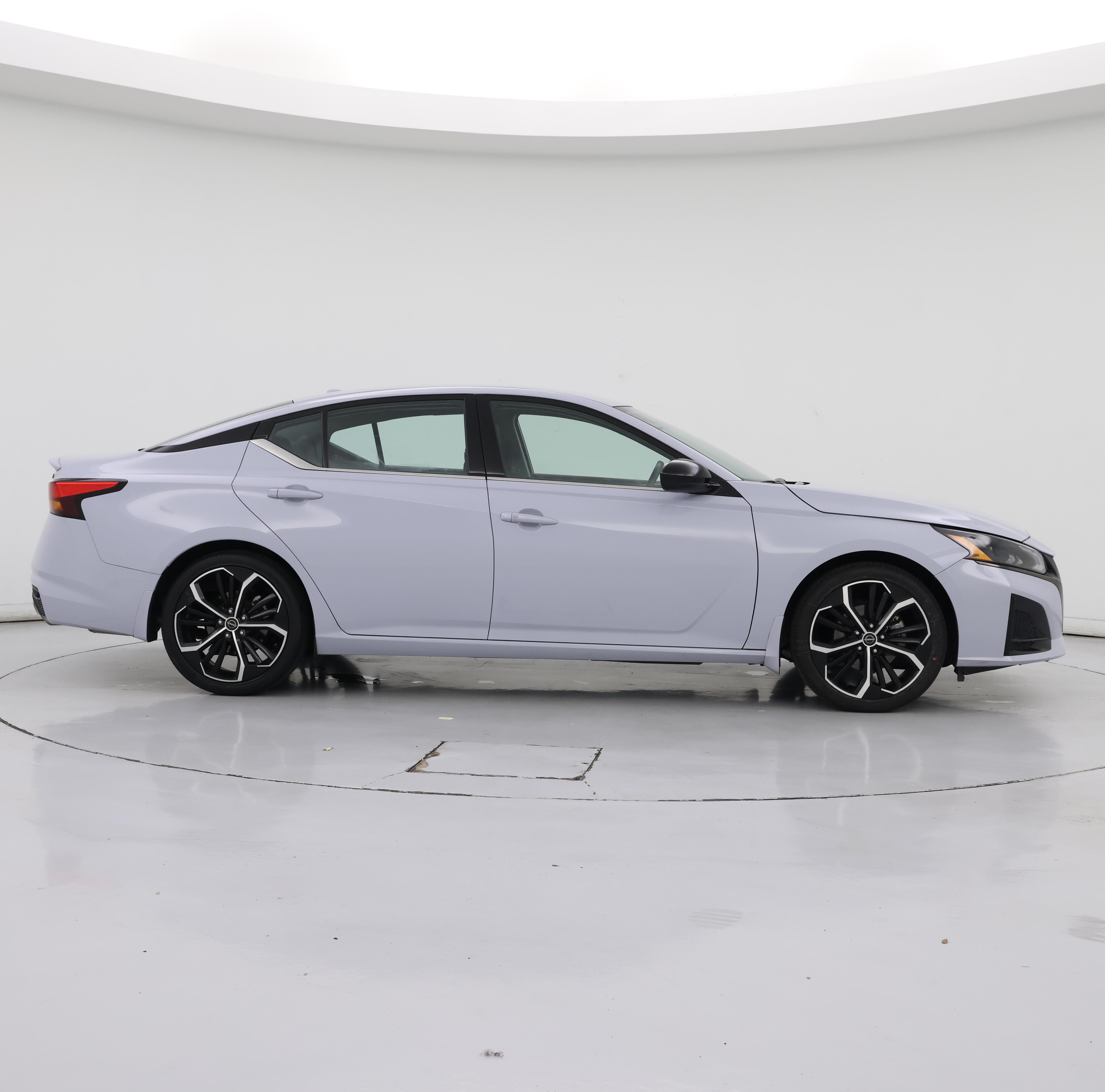 Thumbnail: 2023 Nissan Altima - 7