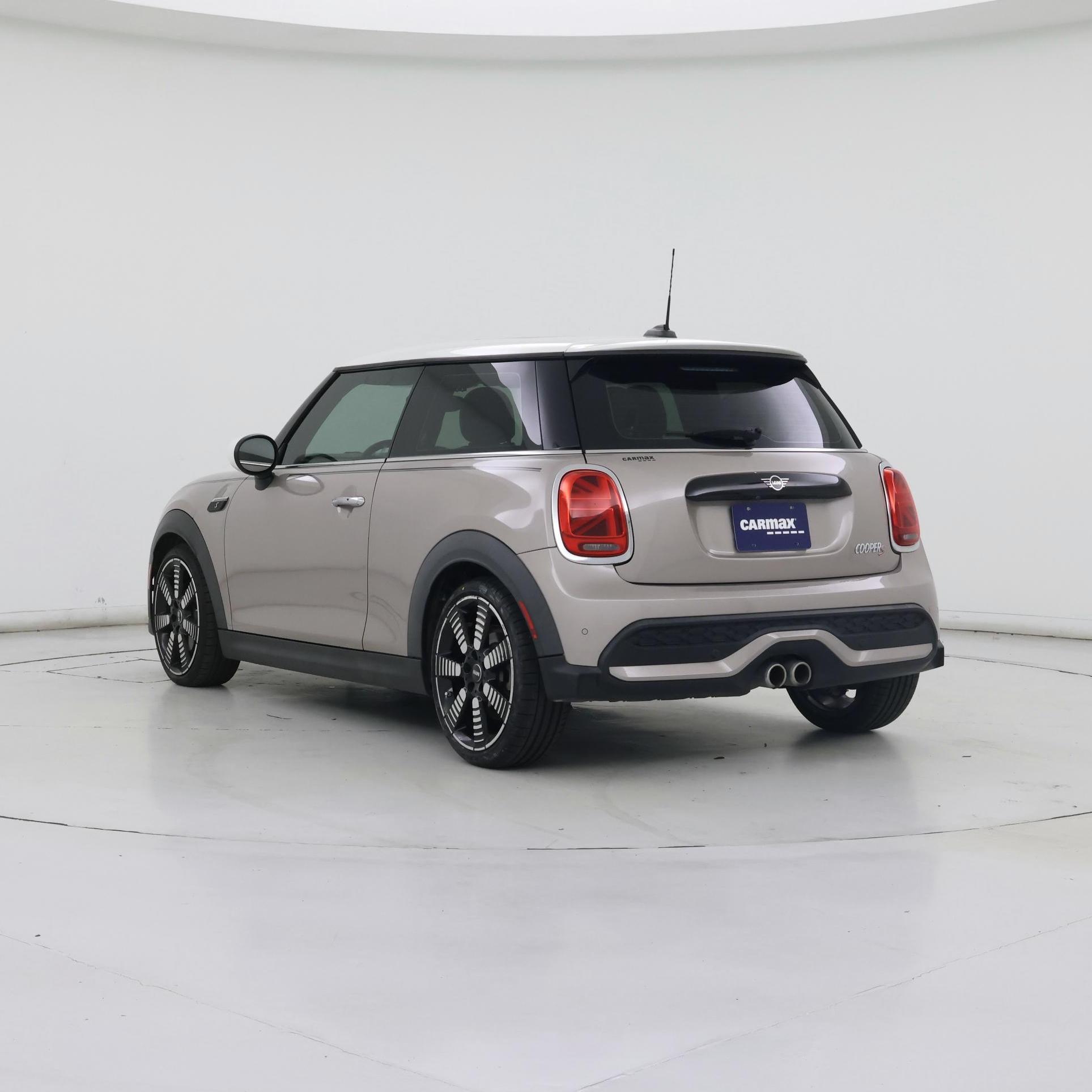Thumbnail: 2022 MINI Cooper Hardtop - 2