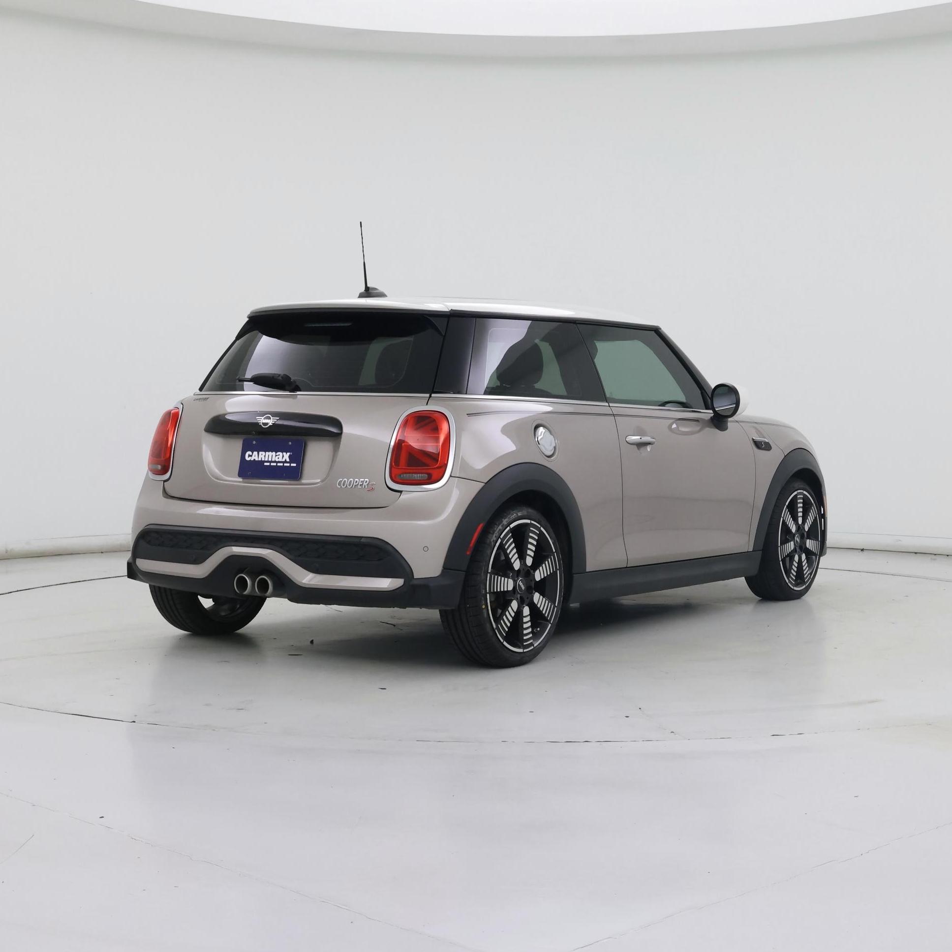 Thumbnail: 2022 MINI Cooper Hardtop - 8