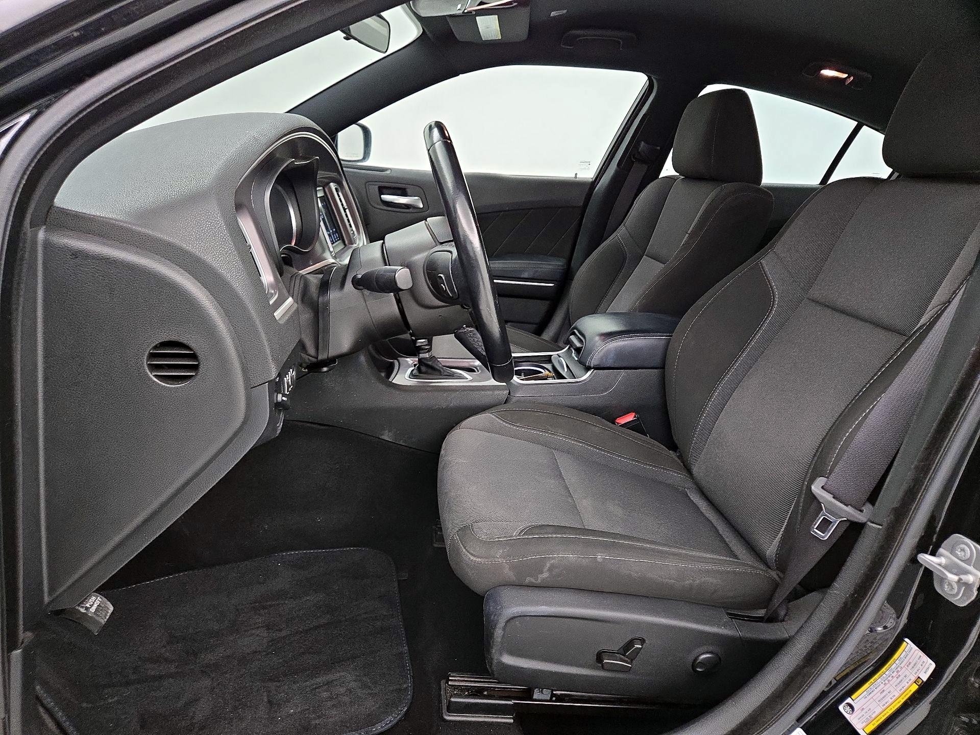 Thumbnail: 2022 Dodge Charger - 11