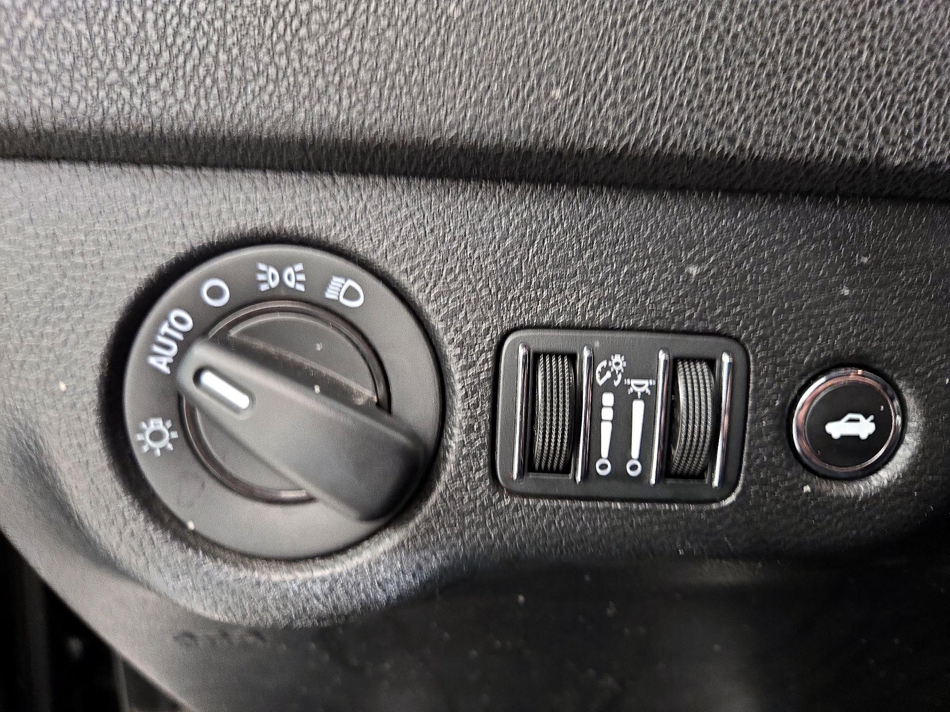 Thumbnail: 2022 Dodge Charger - 13