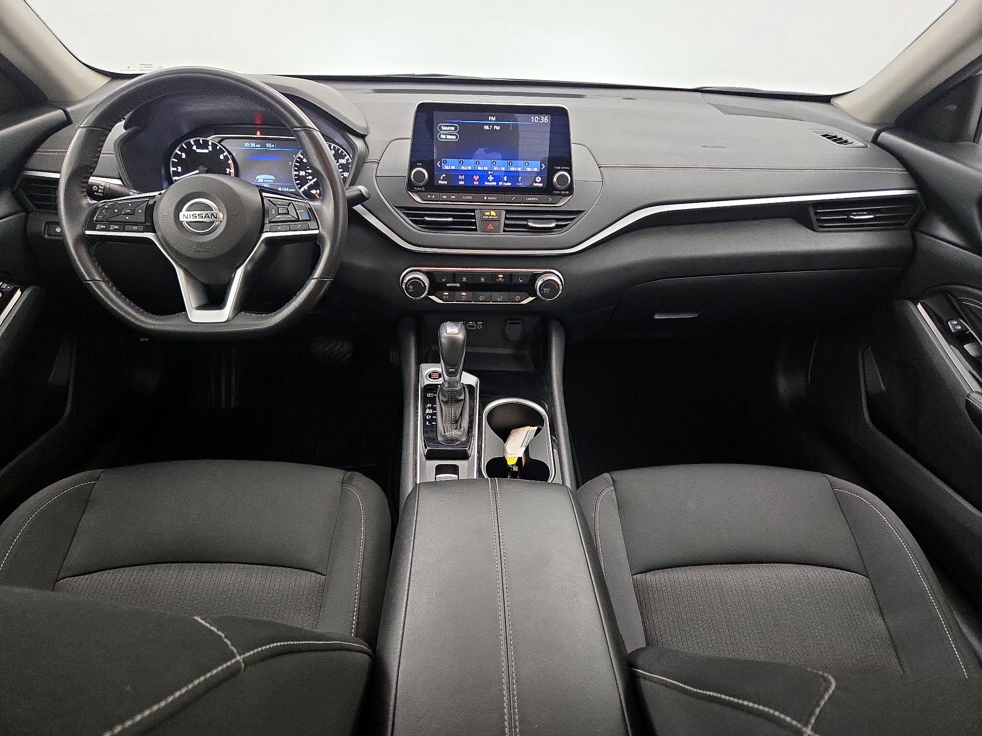 Thumbnail: 2022 Nissan Altima - 9