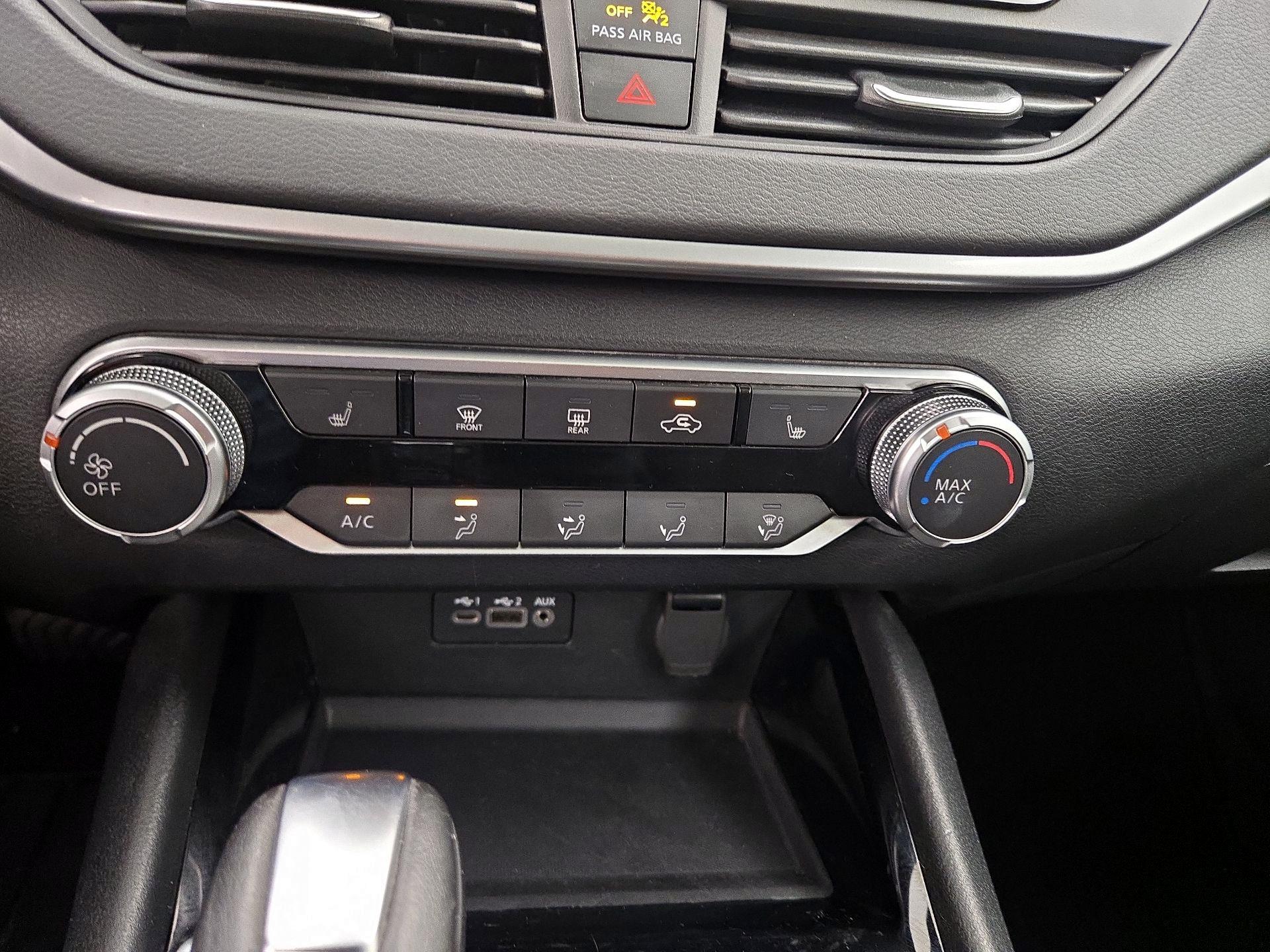 Thumbnail: 2022 Nissan Altima - 16