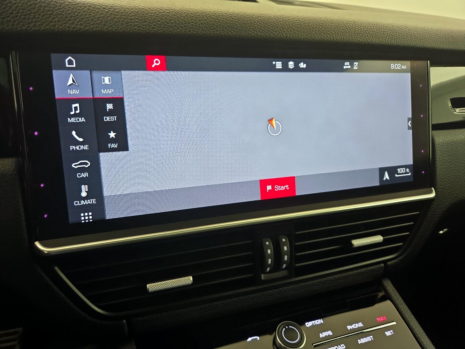 Thumbnail: 2020 Porsche Cayenne - 14