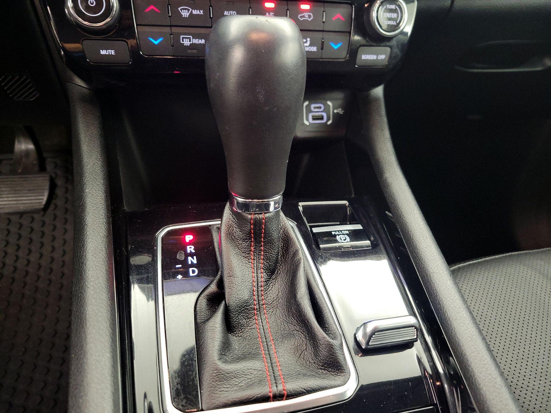 Thumbnail: 2022 Jeep Compass - 17