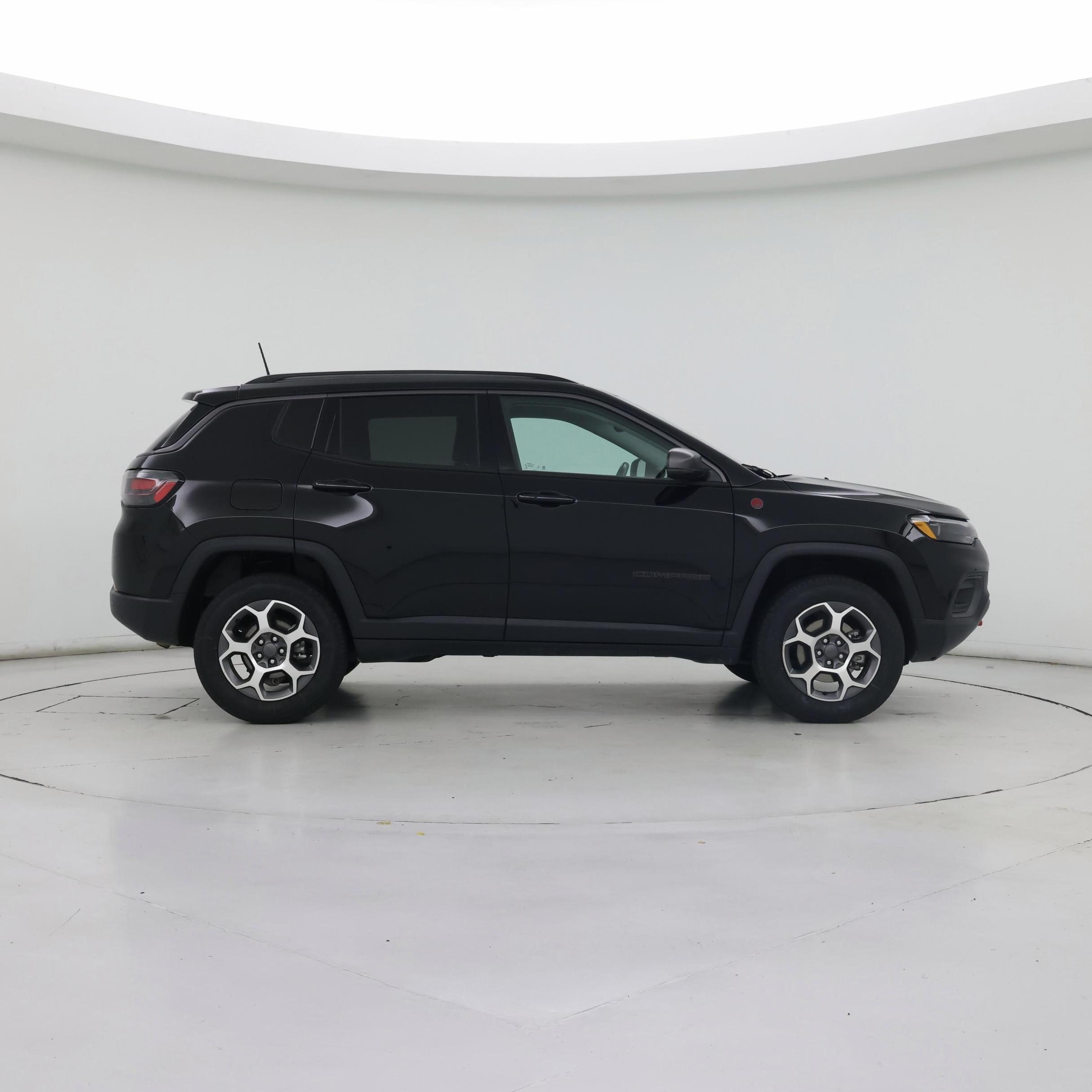 Thumbnail: 2022 Jeep Compass - 7