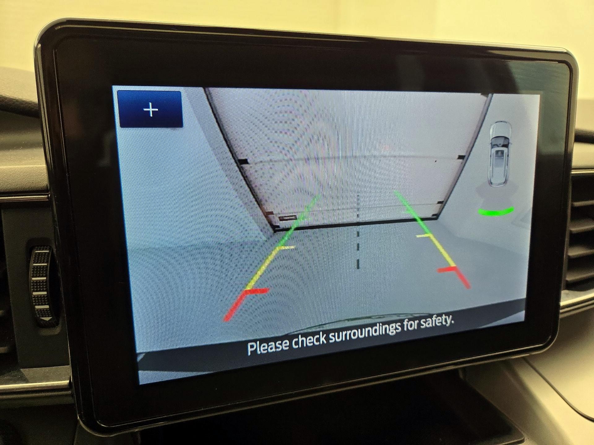 Thumbnail: 2022 Ford Explorer - 14