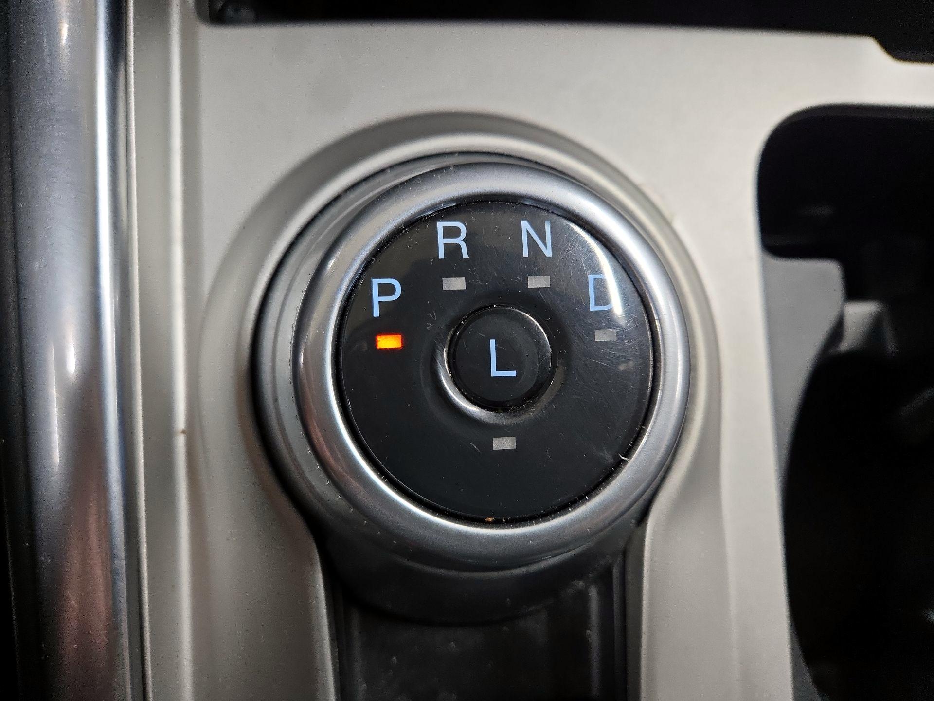 Thumbnail: 2022 Ford Explorer - 17