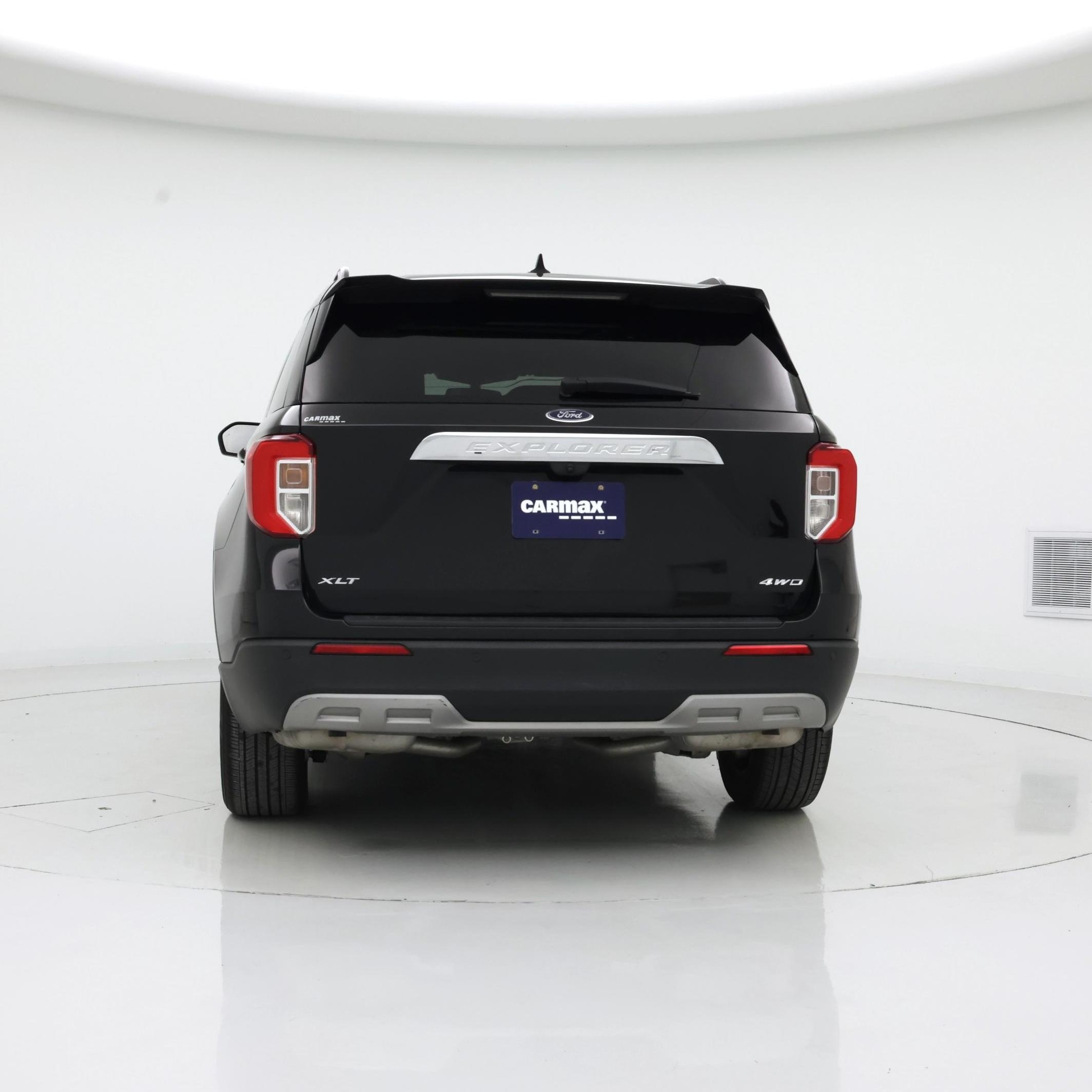 Thumbnail: 2022 Ford Explorer - 6