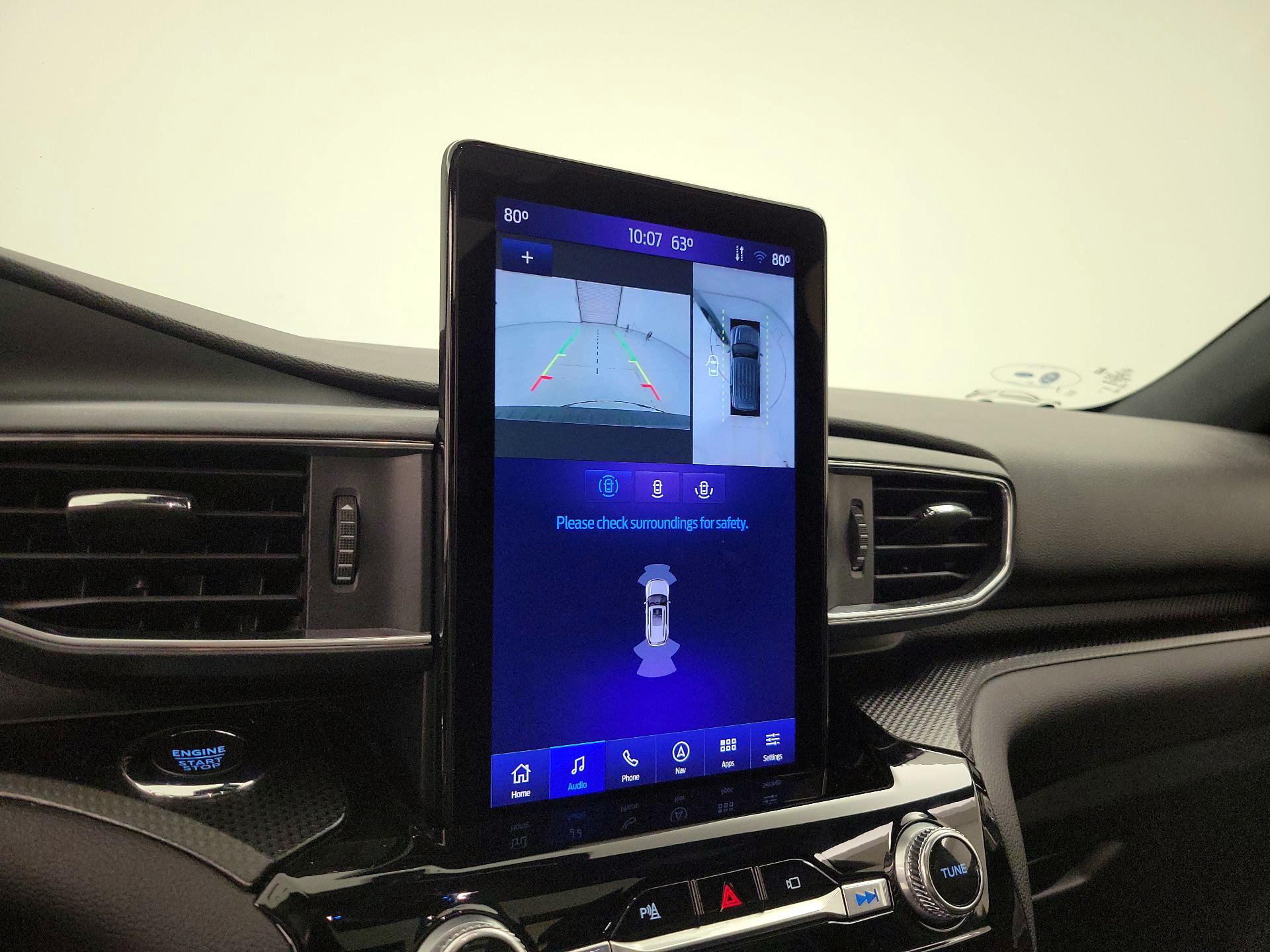 Thumbnail: 2022 Ford Explorer - 15