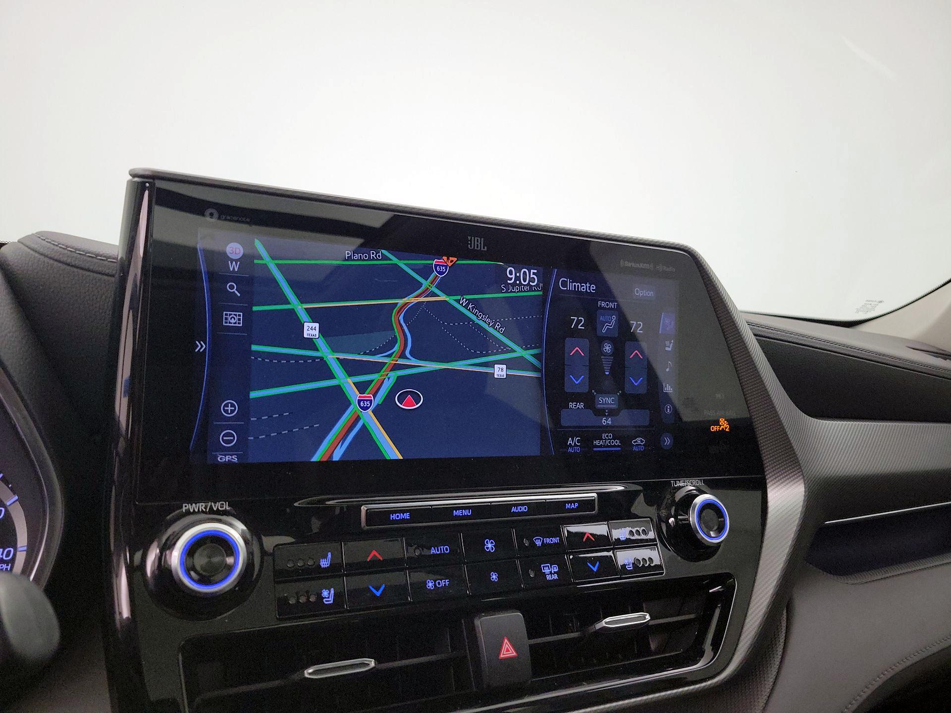 Thumbnail: 2021 Toyota Highlander - 14