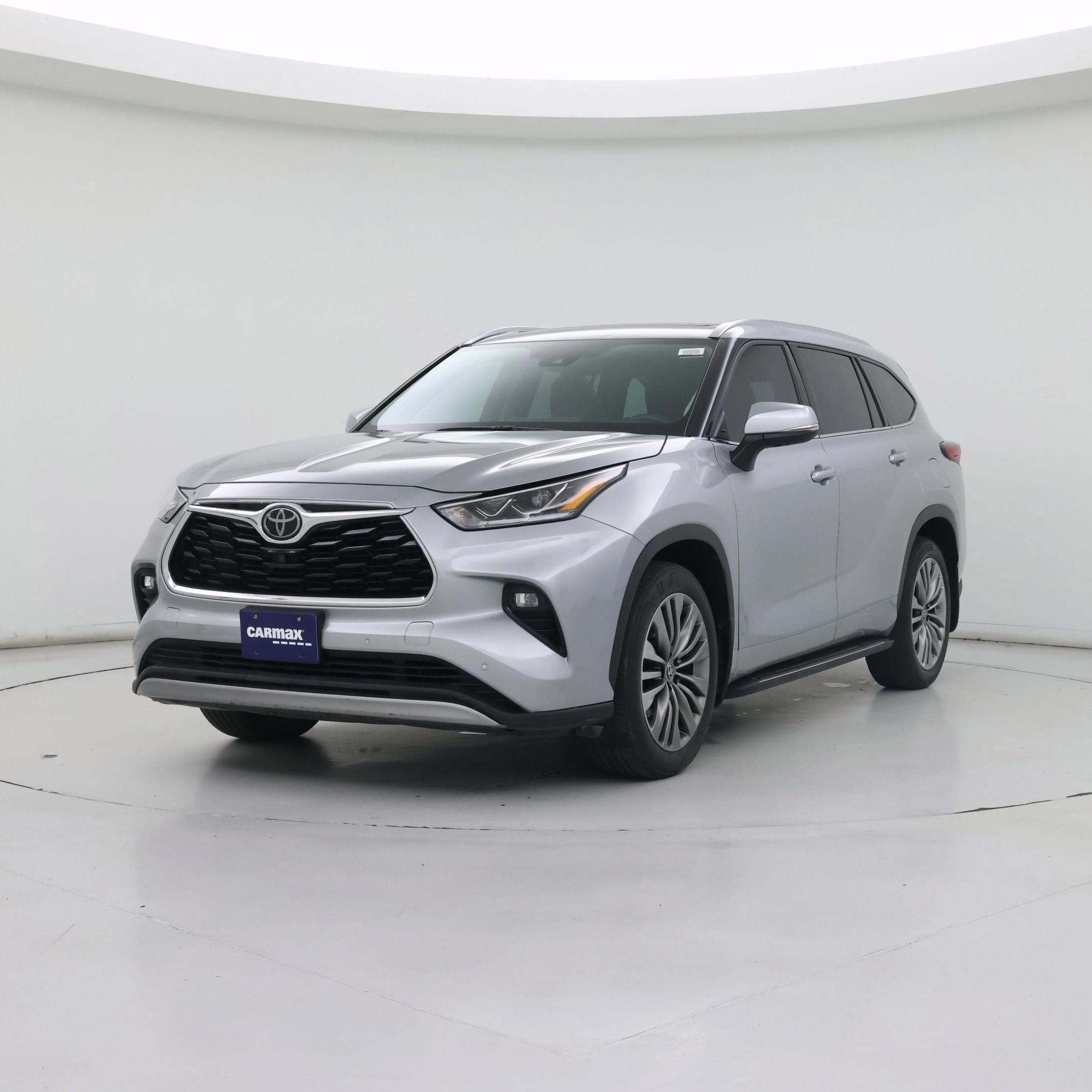 Thumbnail: 2021 Toyota Highlander - 4