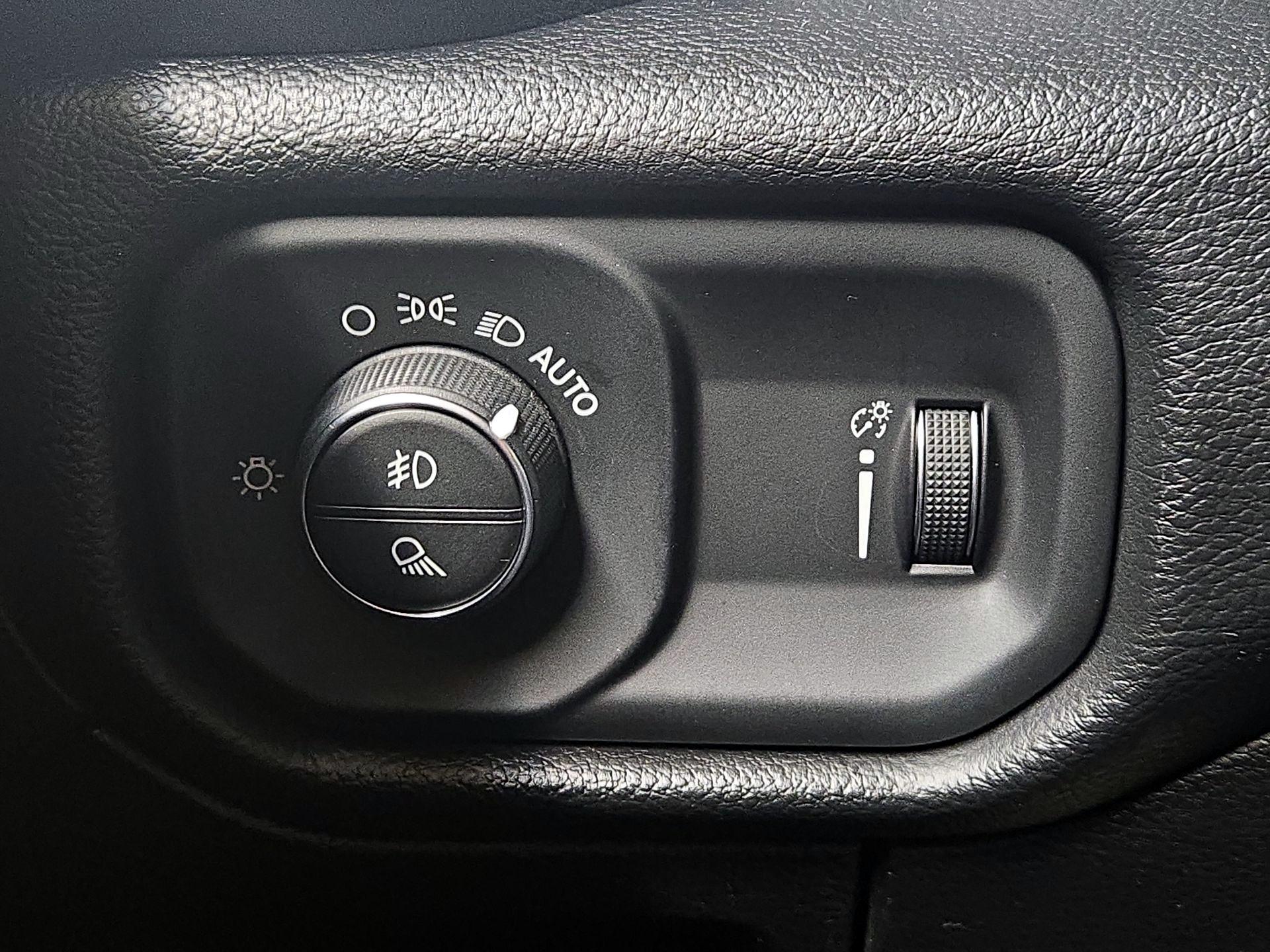 Thumbnail: 2022 RAM 1500 - 13