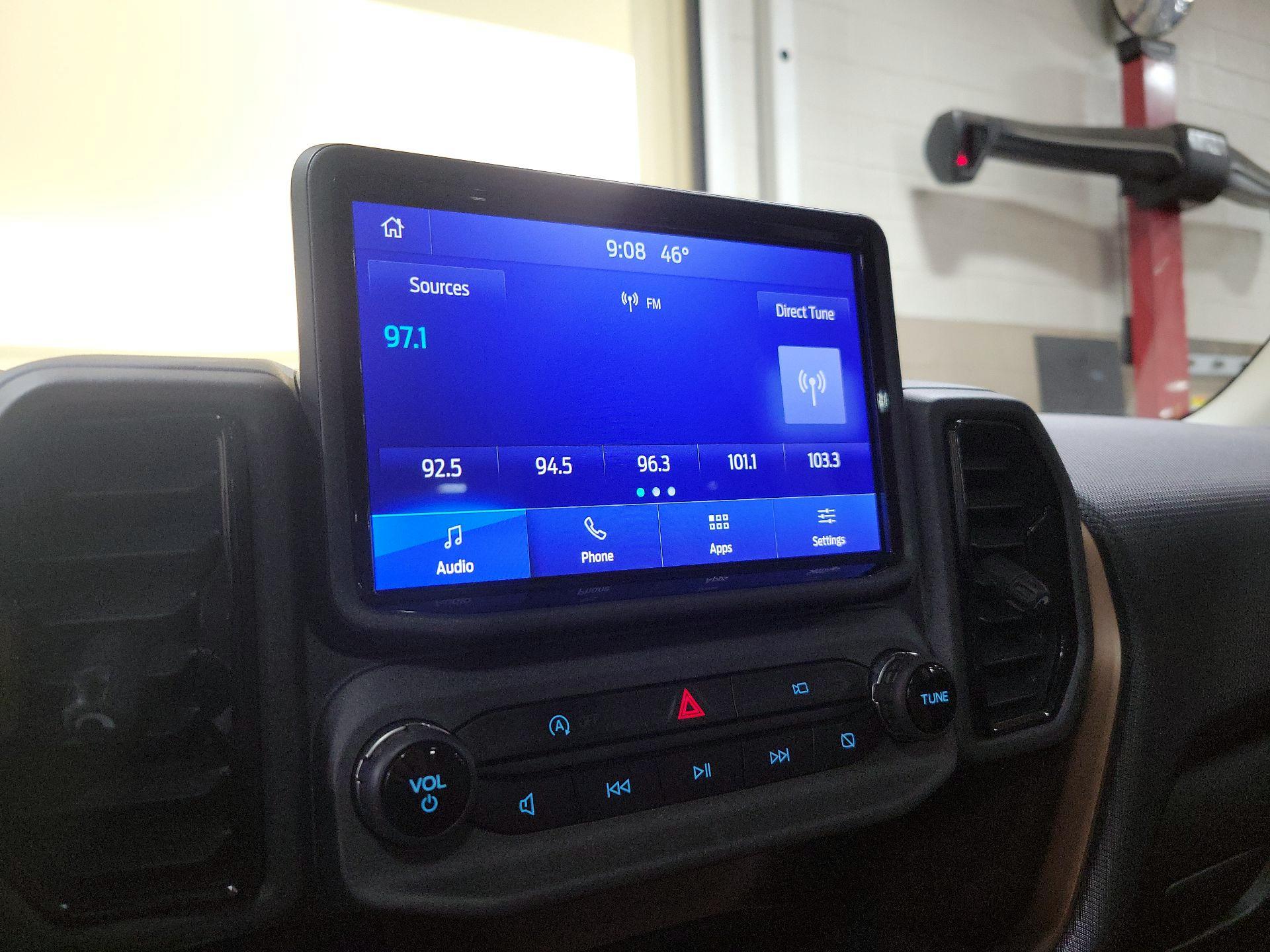 Thumbnail: 2021 Ford Bronco Sport - 15