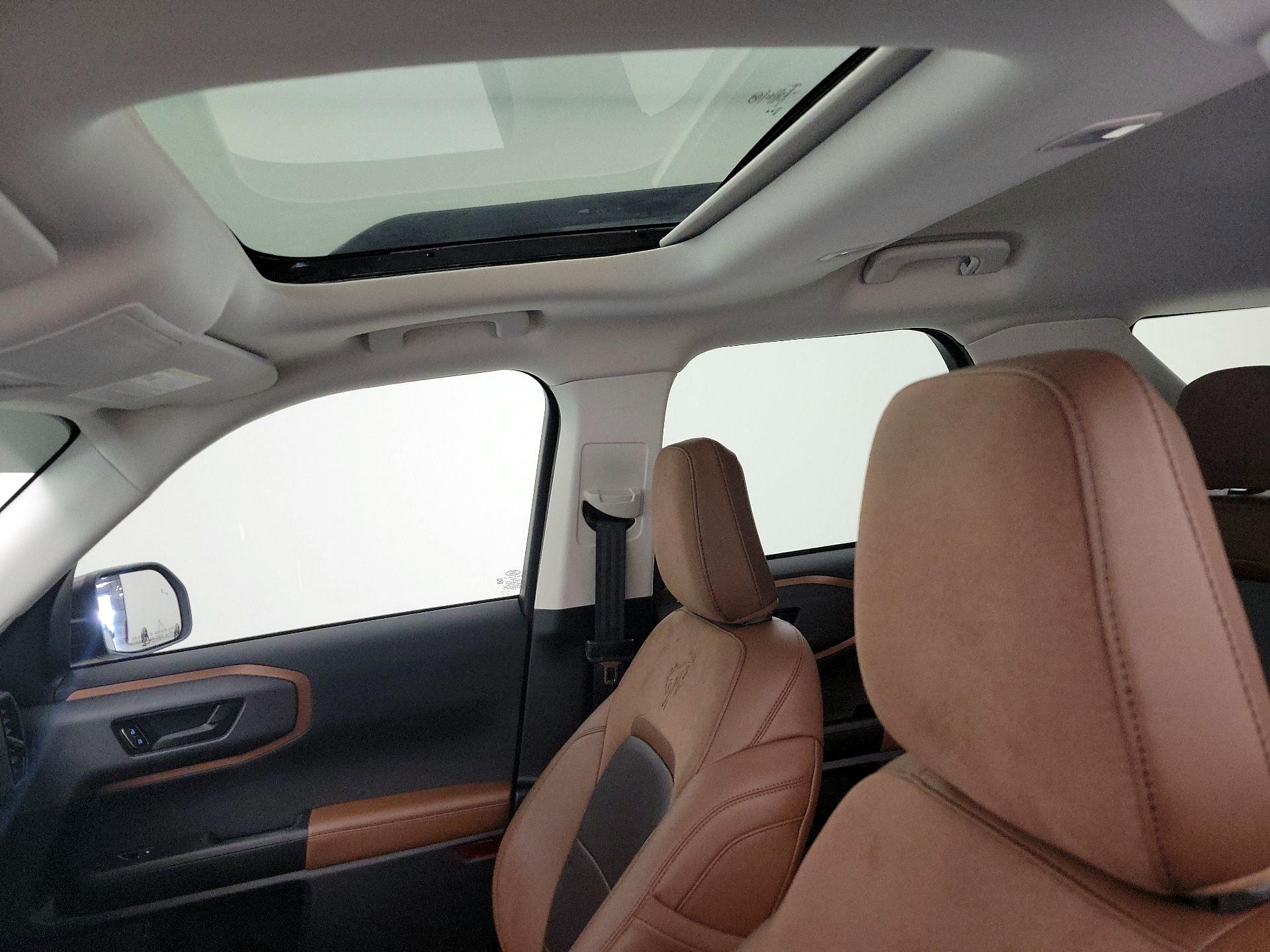 Thumbnail: 2021 Ford Bronco Sport - 18