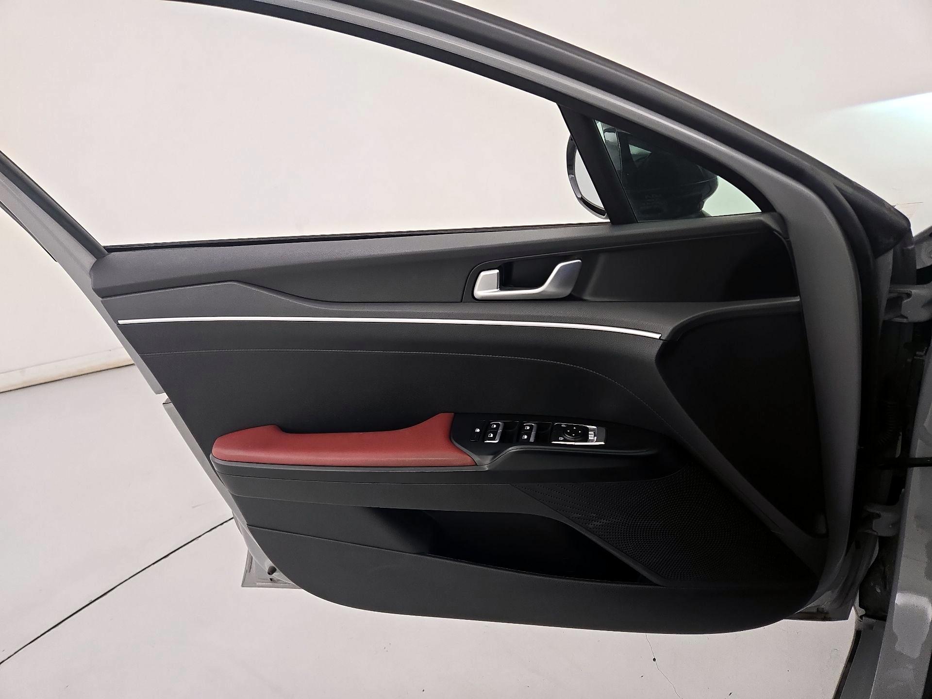 Thumbnail: 2023 Kia K5 - 12