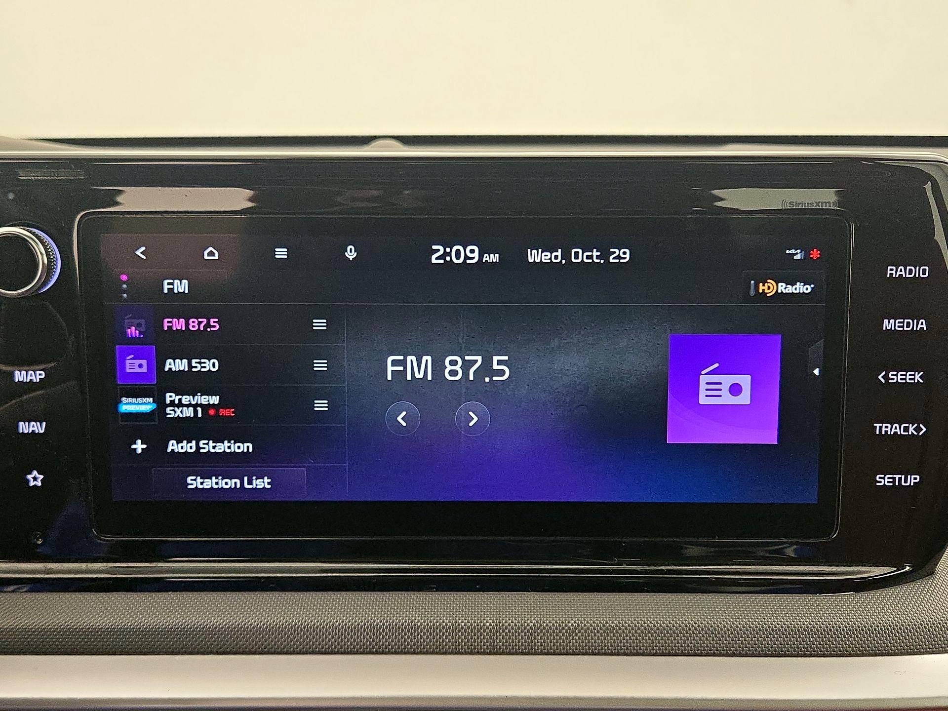 Thumbnail: 2023 Kia K5 - 16