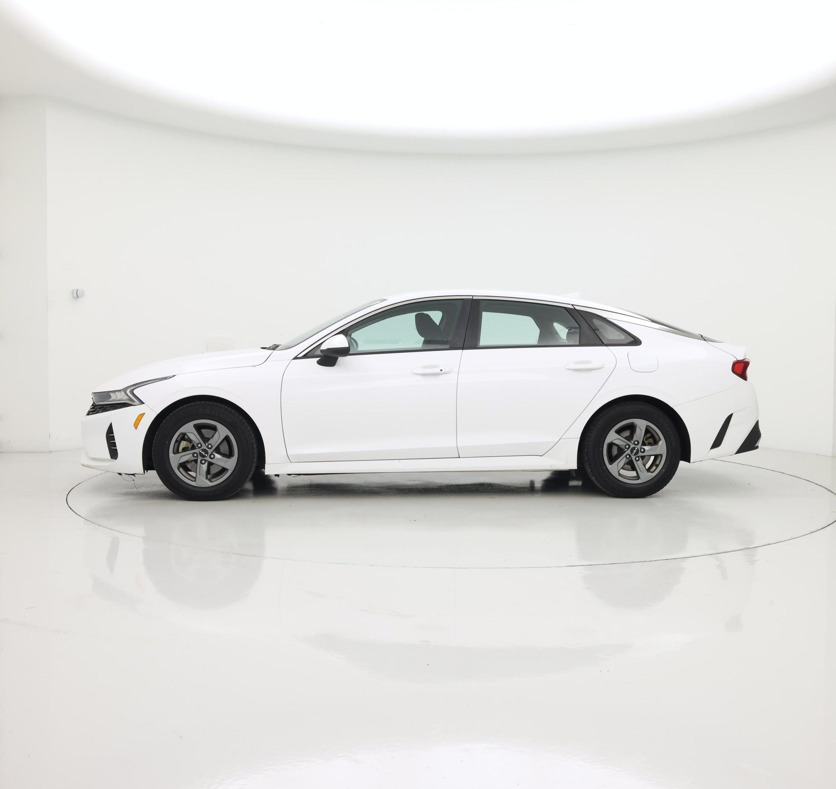 Thumbnail: 2022 Kia K5 - 3