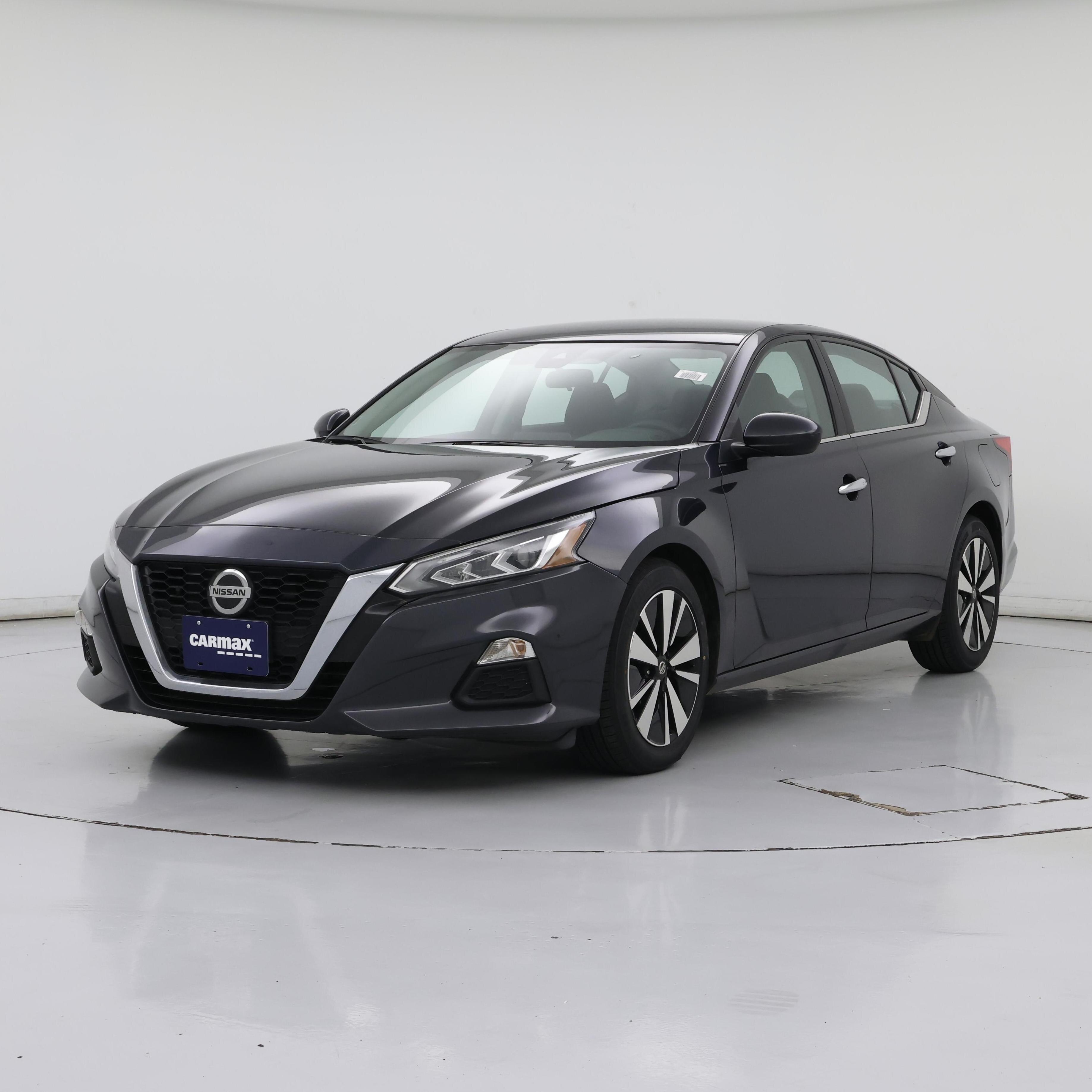 Thumbnail: 2022 Nissan Altima - 4