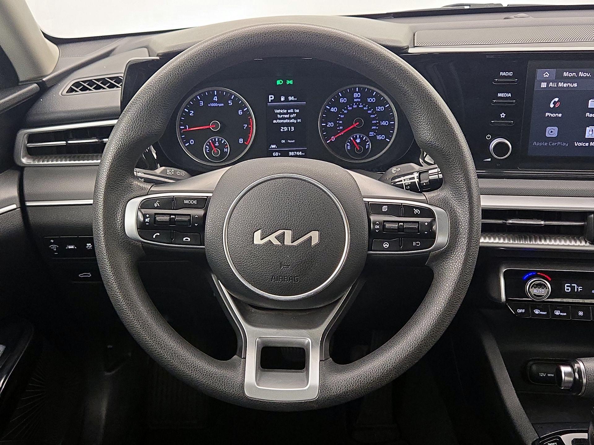 Thumbnail: 2022 Kia K5 - 10