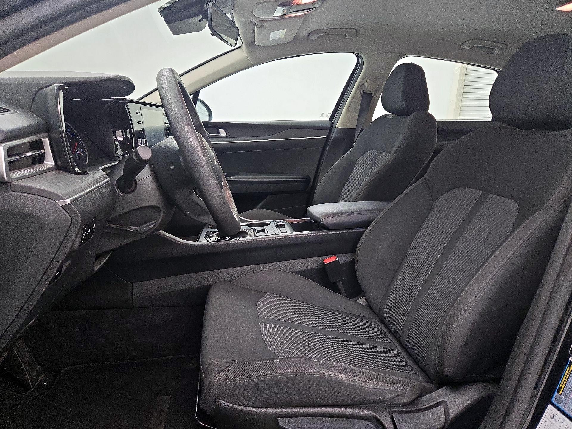 Thumbnail: 2022 Kia K5 - 11