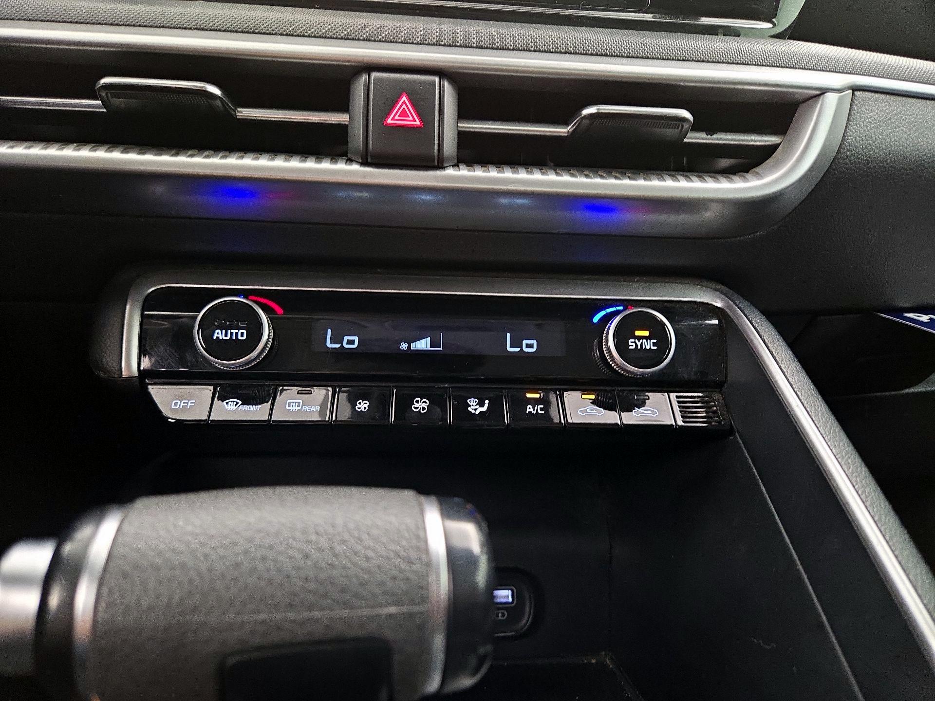 Thumbnail: 2022 Kia K5 - 16