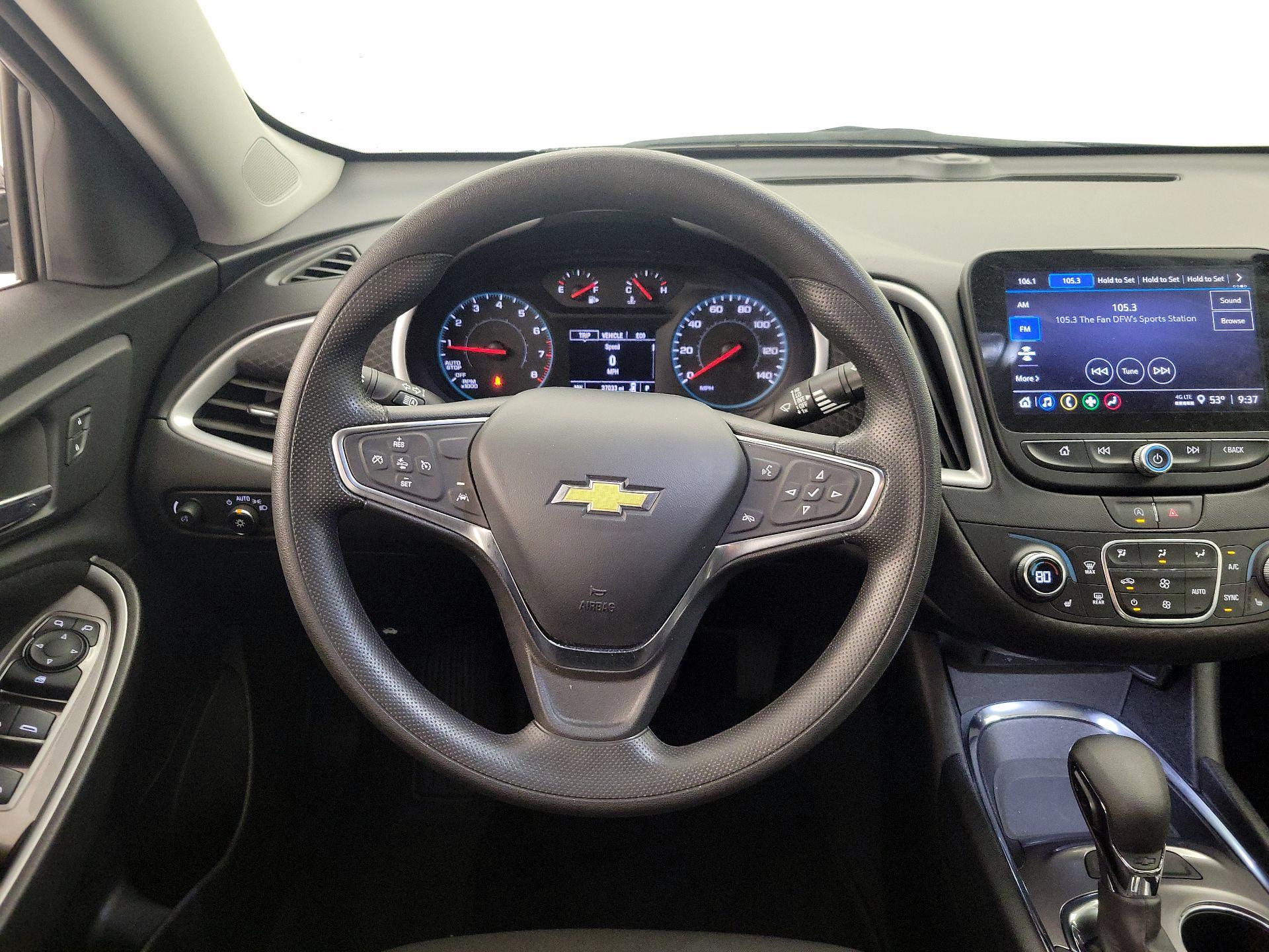 Thumbnail: 2023 Chevrolet Malibu - 10