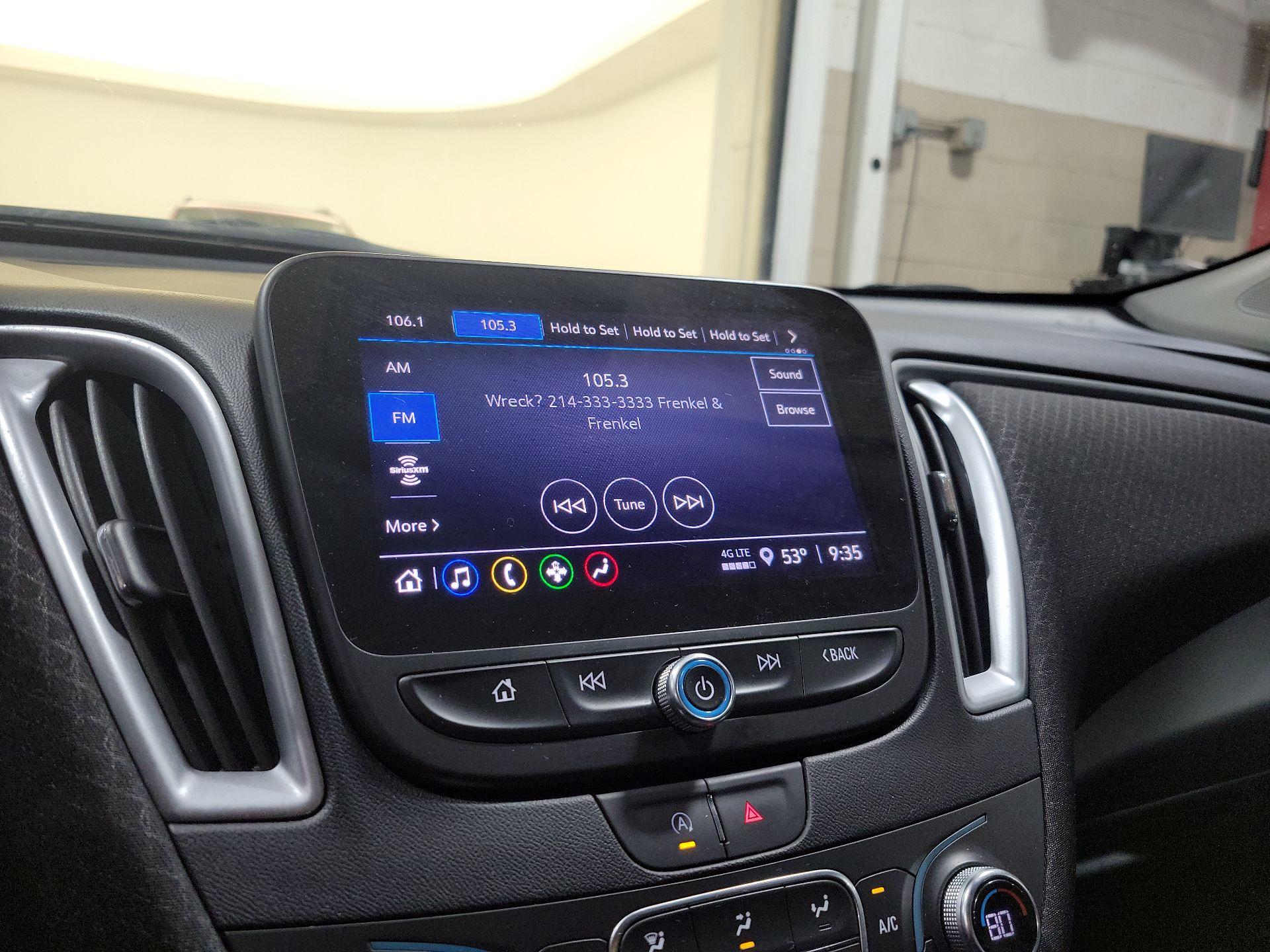 Thumbnail: 2023 Chevrolet Malibu - 15