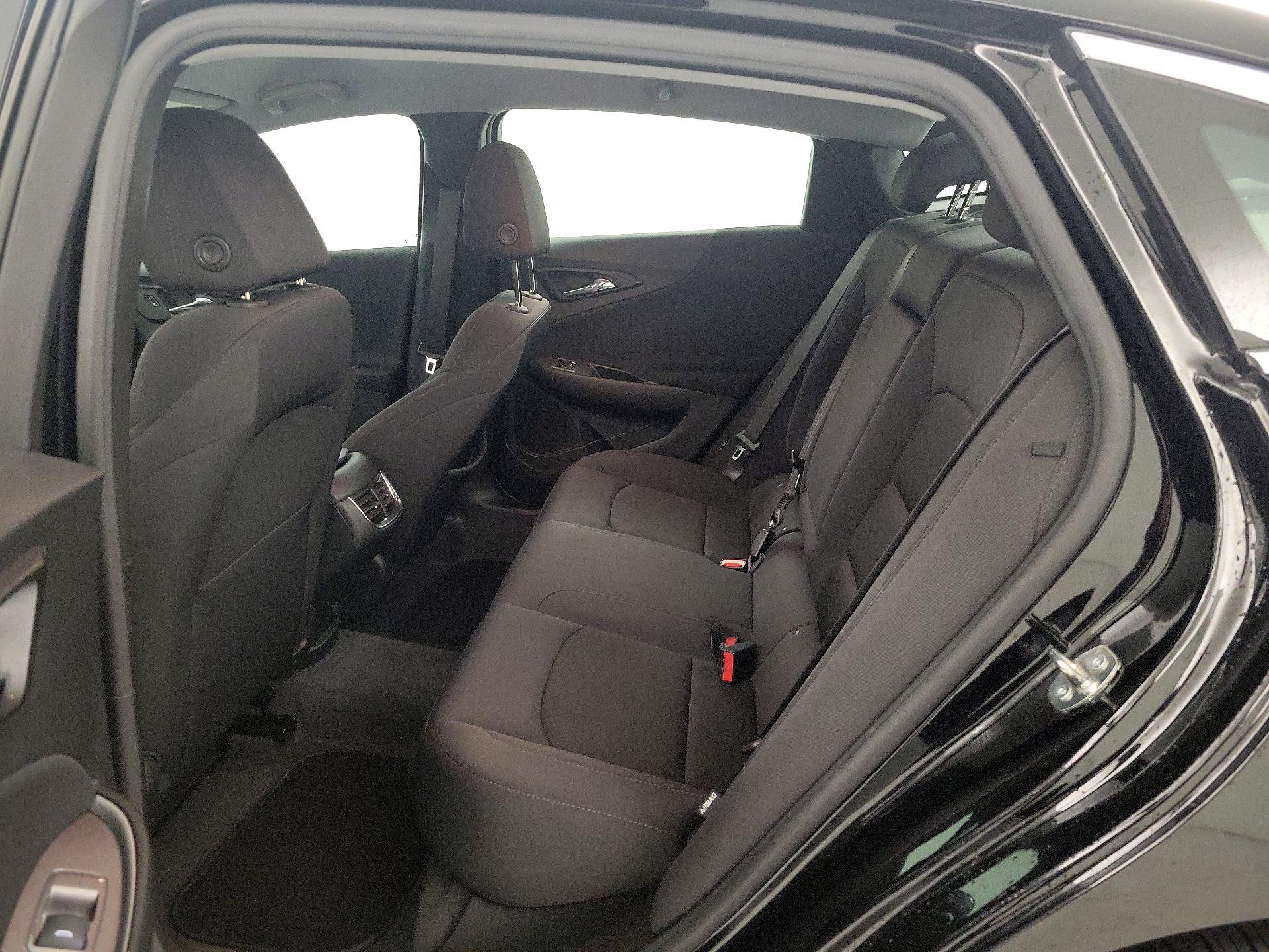 Thumbnail: 2023 Chevrolet Malibu - 18