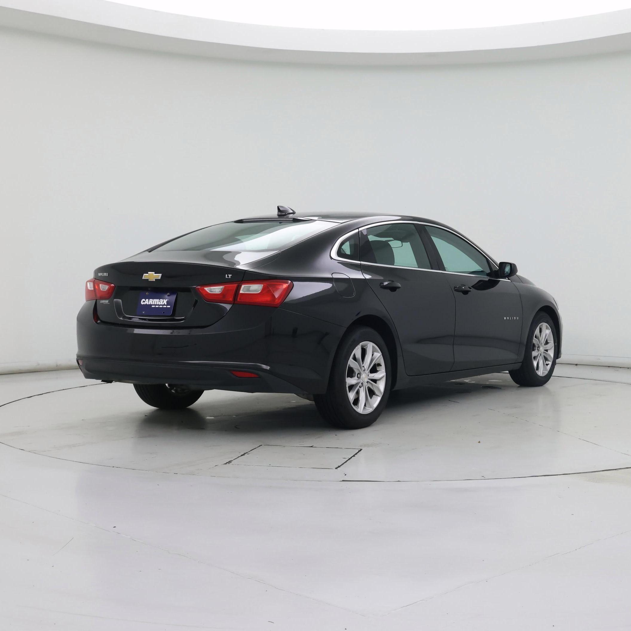 Thumbnail: 2023 Chevrolet Malibu - 8