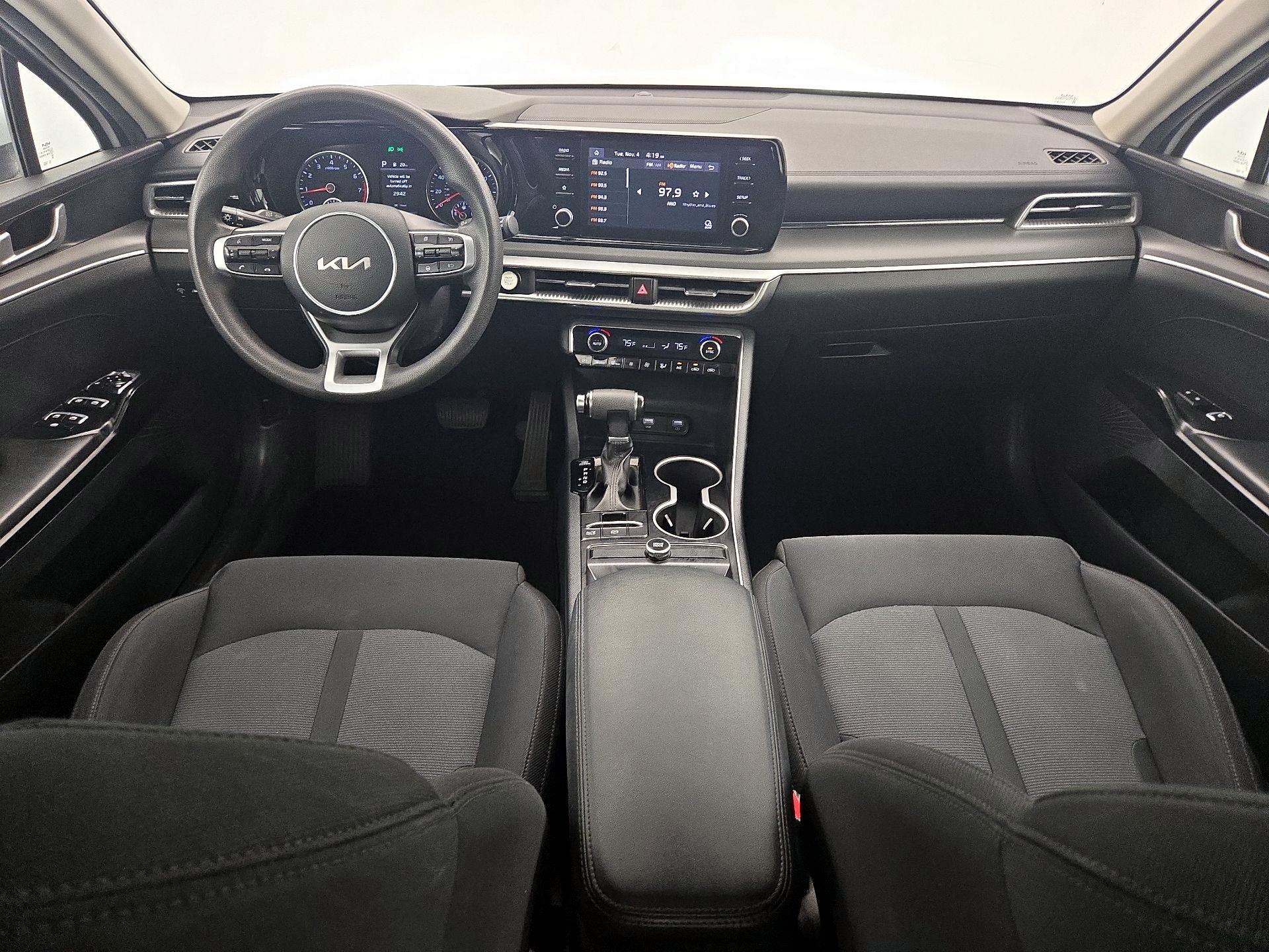 Thumbnail: 2022 Kia K5 - 9