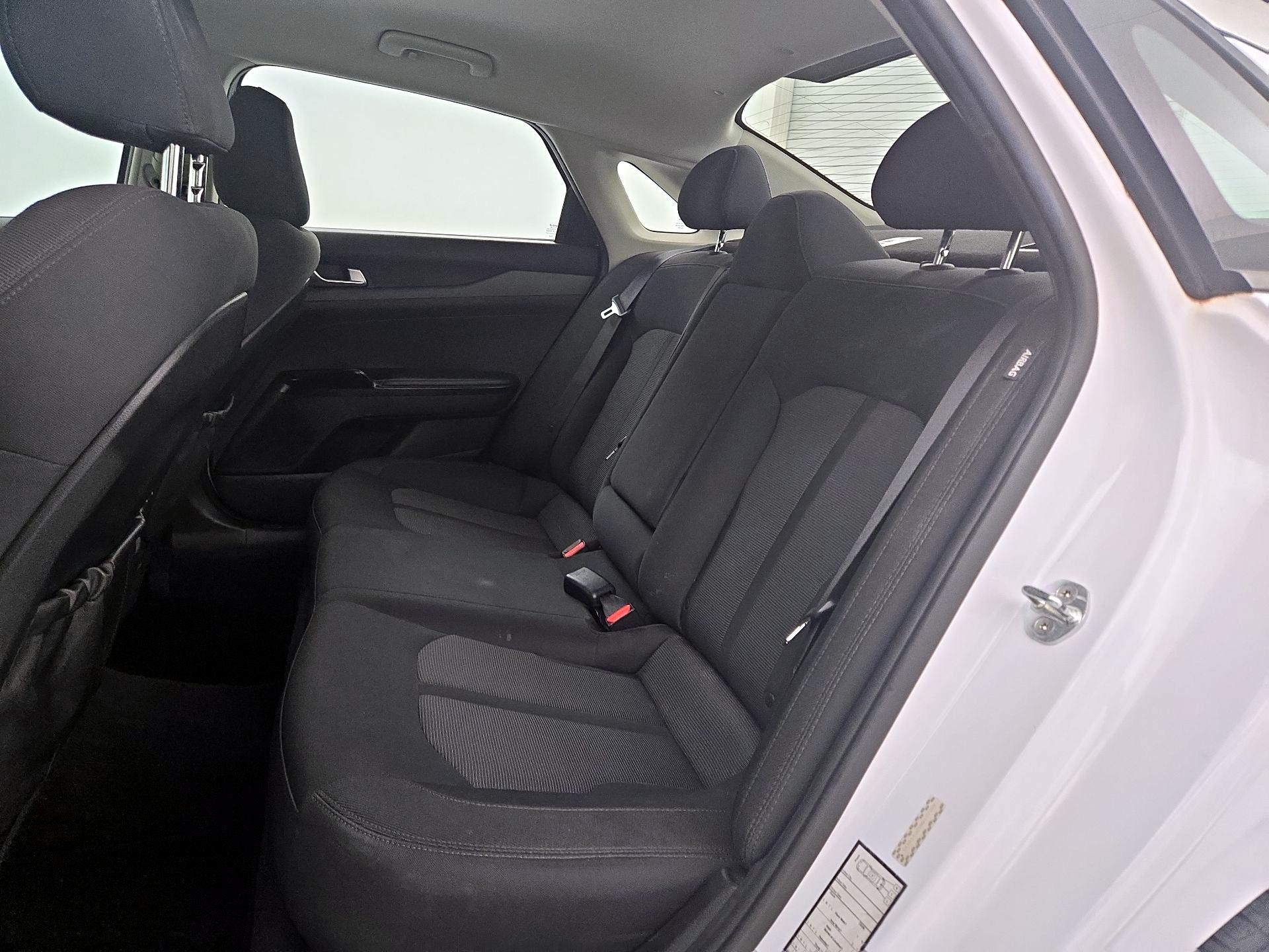 Thumbnail: 2022 Kia K5 - 19