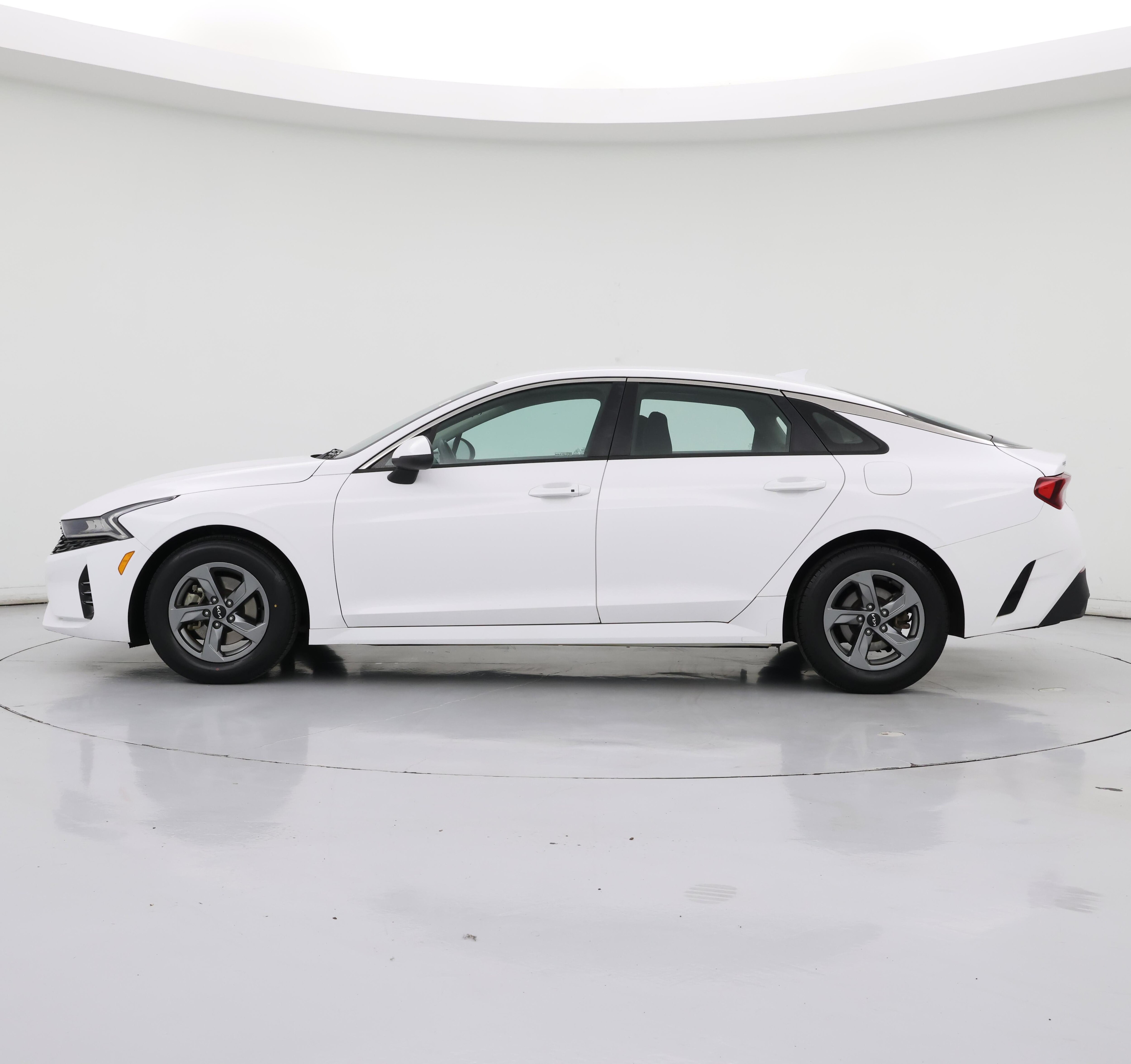 Thumbnail: 2022 Kia K5 - 3