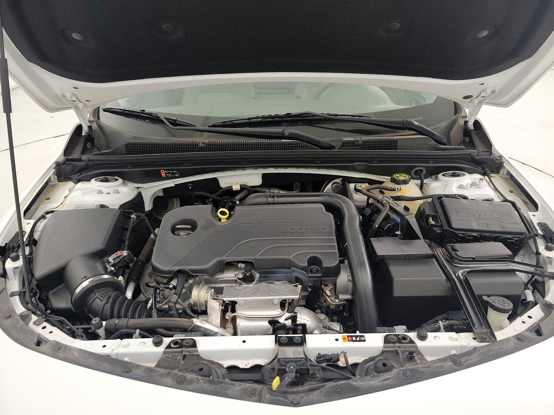 Thumbnail: 2022 Chevrolet Malibu - 20