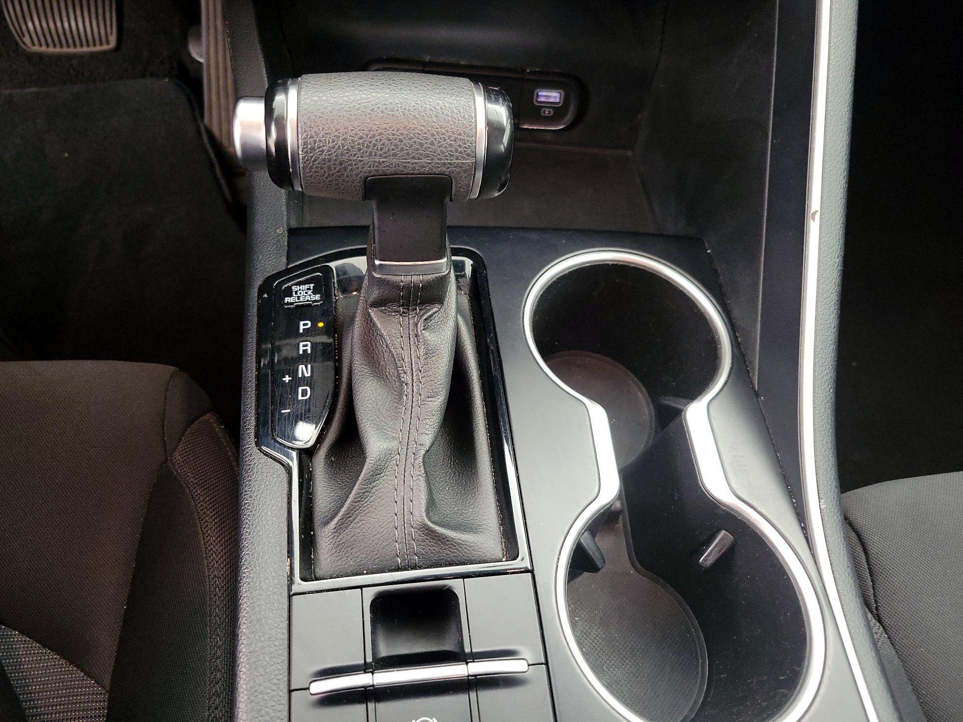 Thumbnail: 2022 Kia K5 - 17