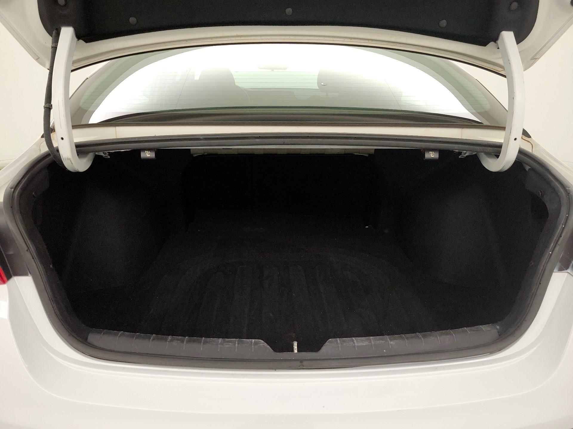 Thumbnail: 2022 Kia K5 - 19