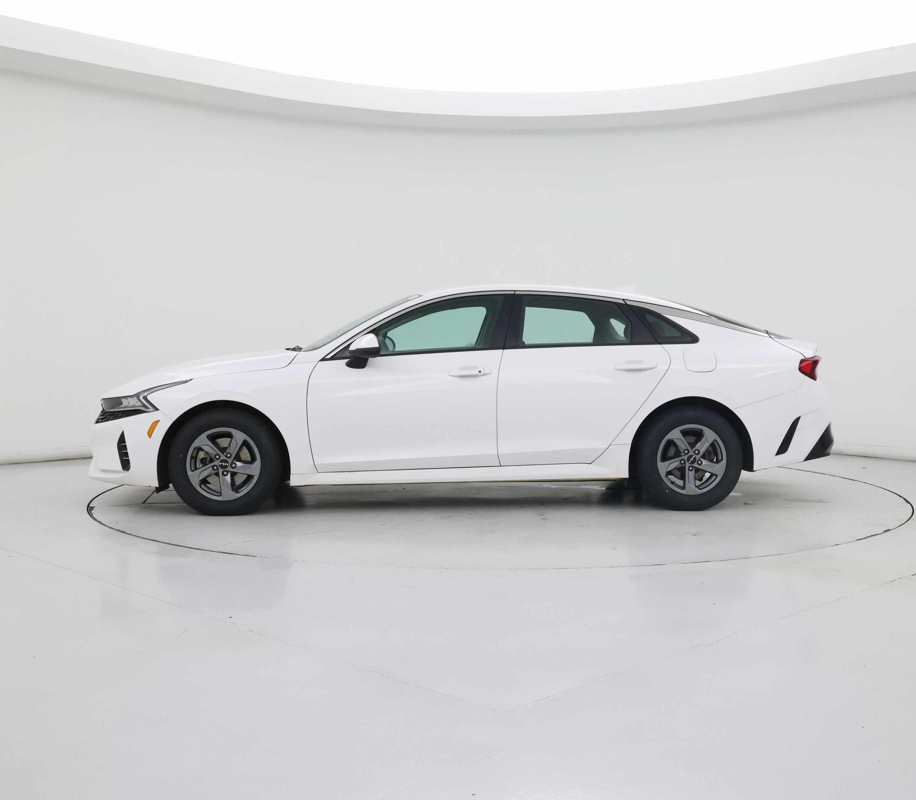 Thumbnail: 2022 Kia K5 - 3