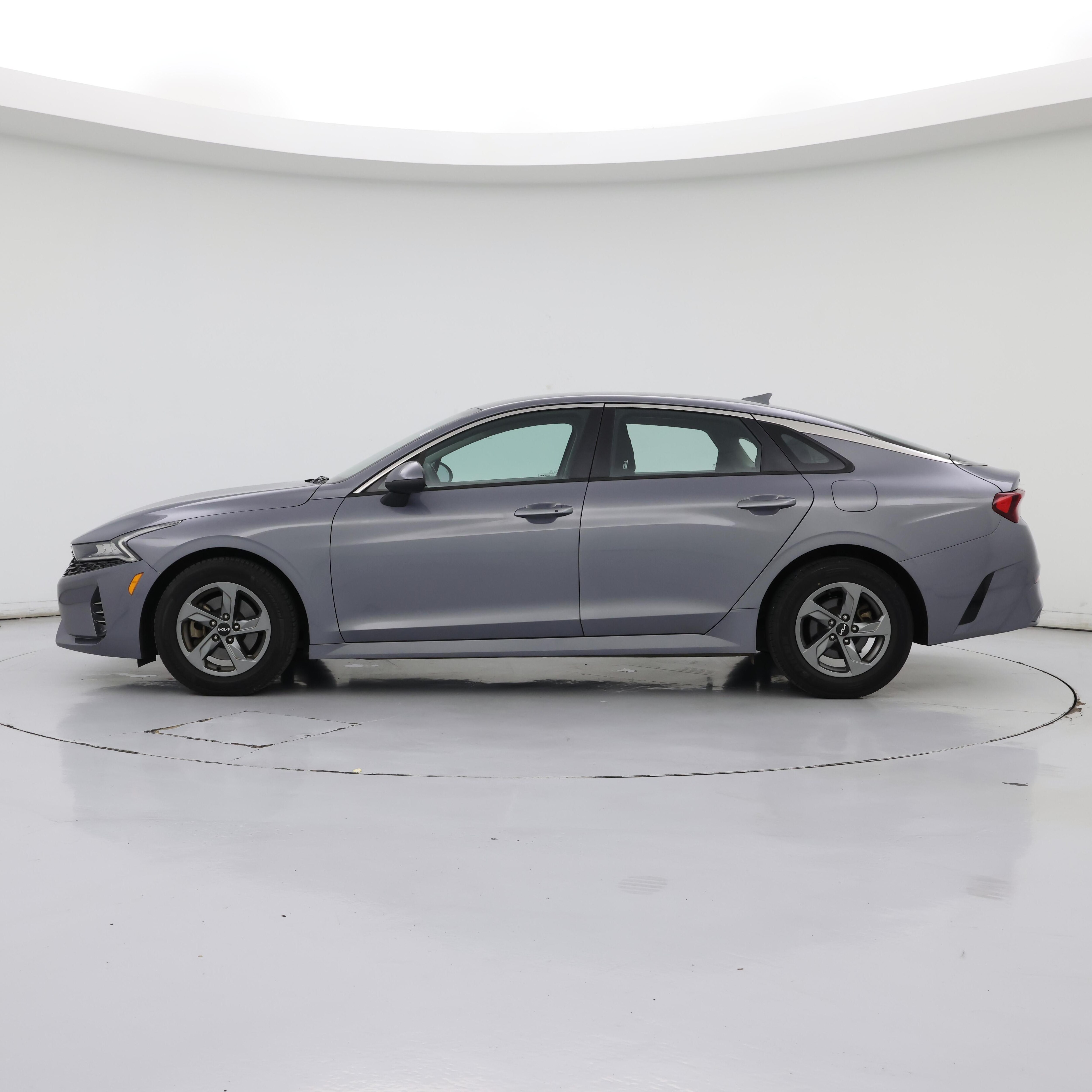 Thumbnail: 2022 Kia K5 - 3