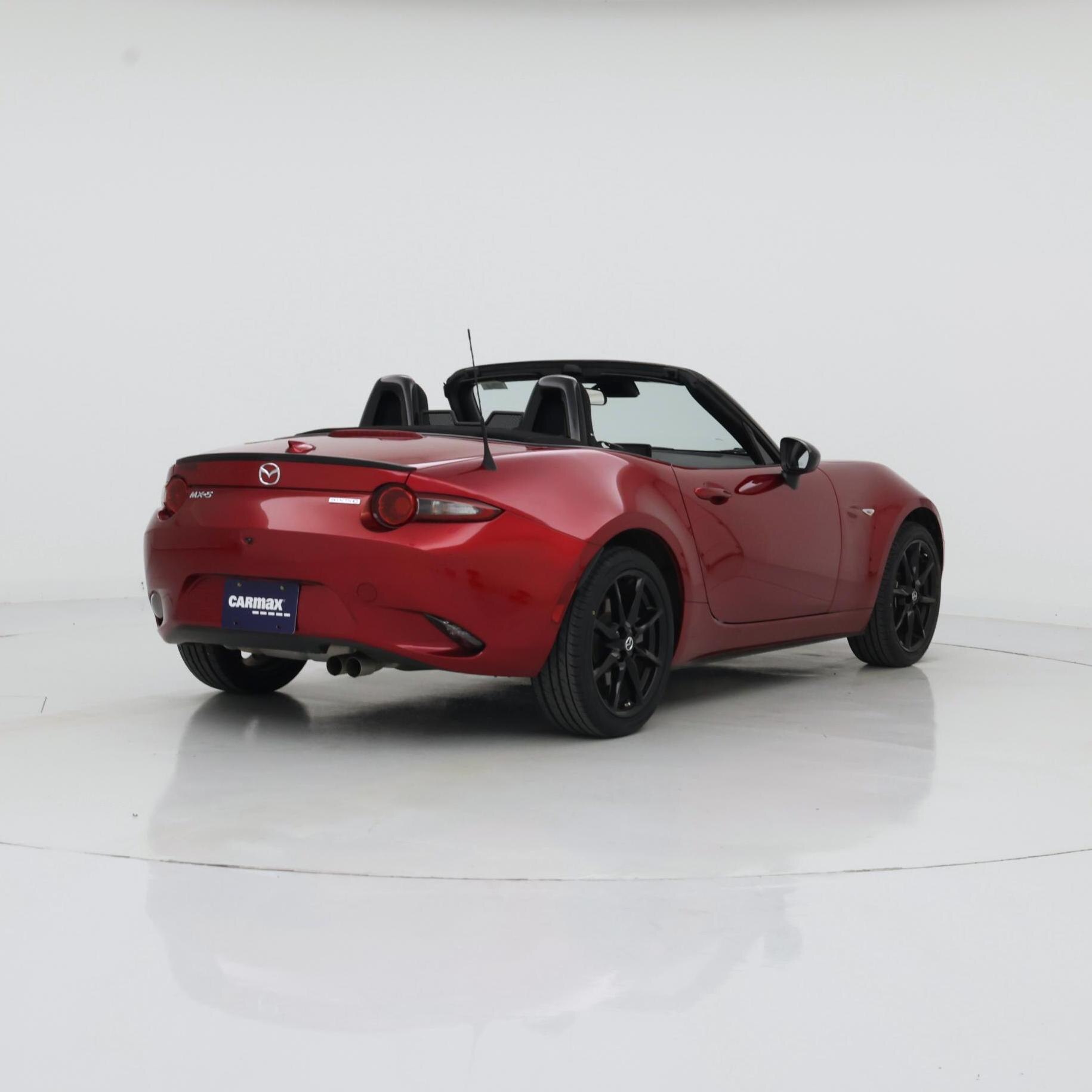 Thumbnail: 2021 Mazda MX-5 Miata - 8
