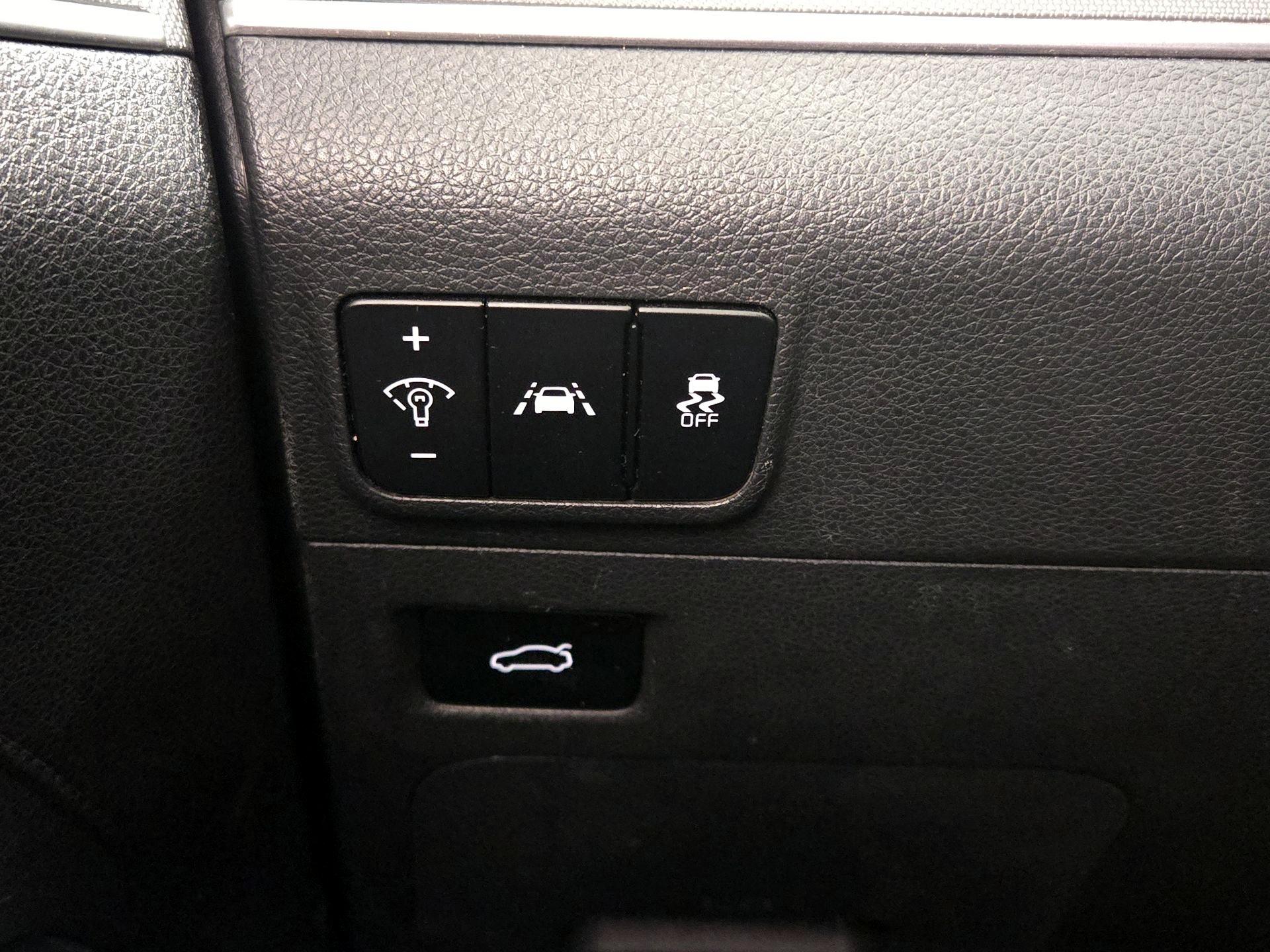 Thumbnail: 2022 Kia K5 - 13