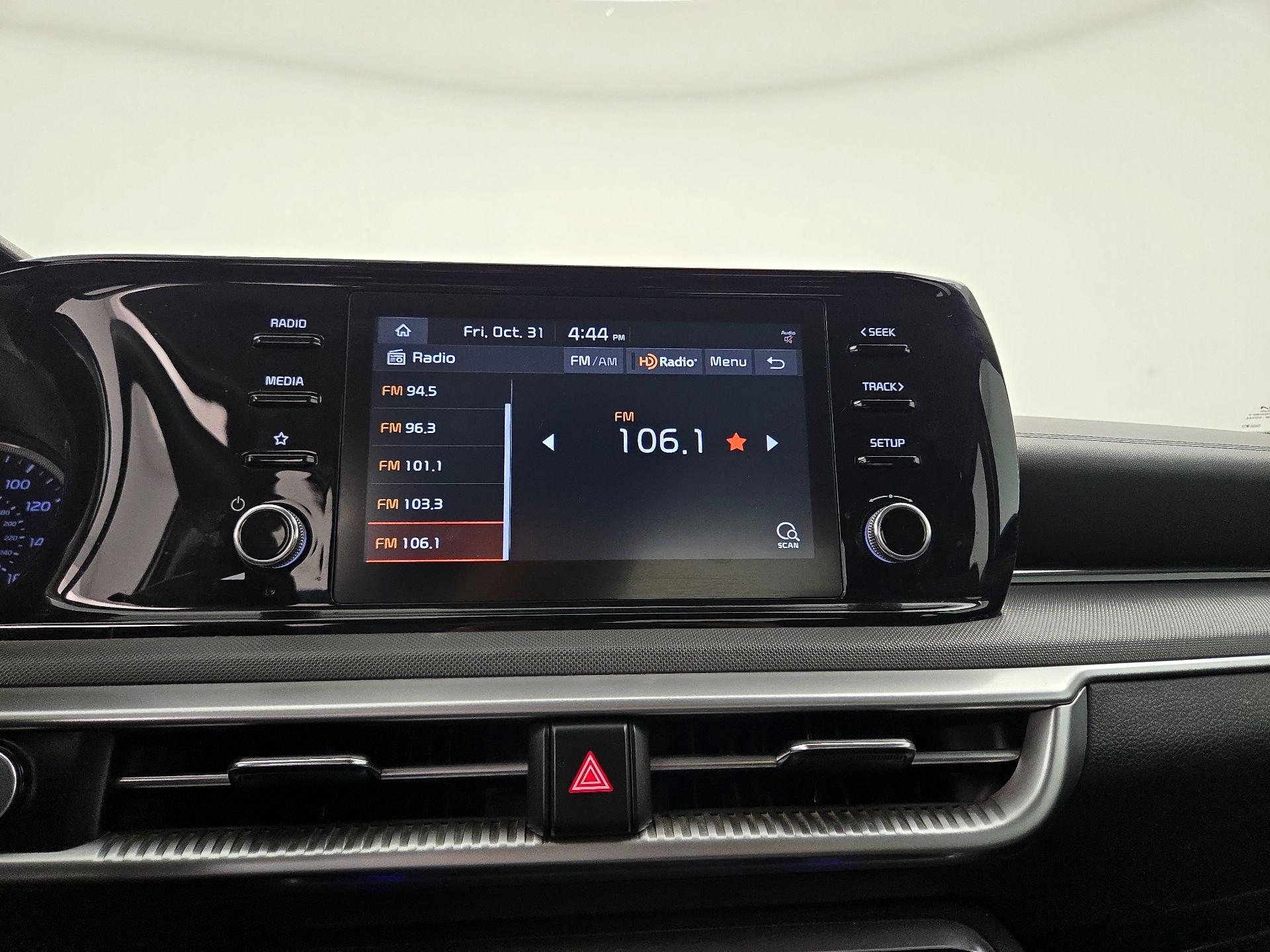 Thumbnail: 2022 Kia K5 - 15