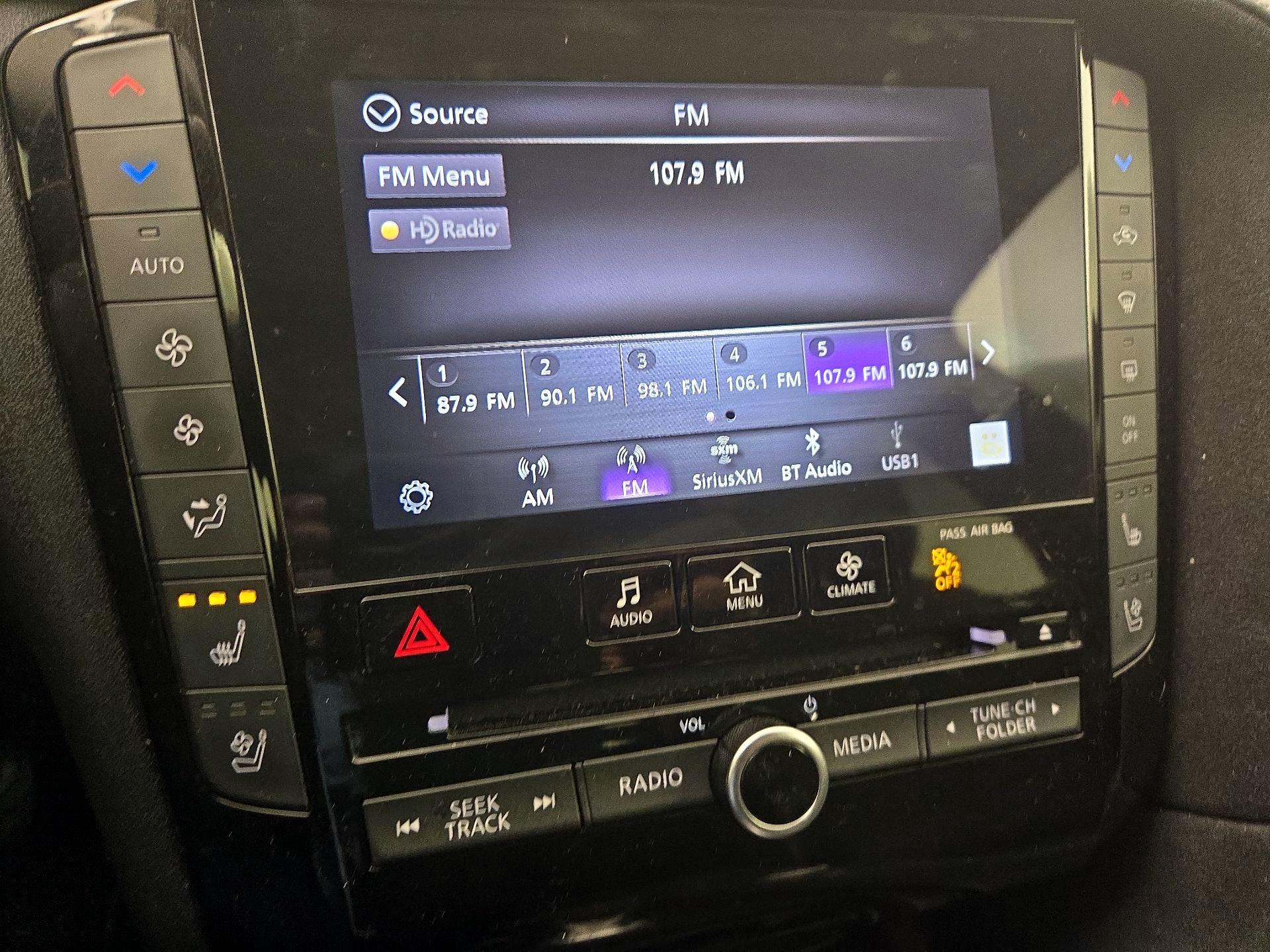 Thumbnail: 2022 INFINITI QX50 - 16