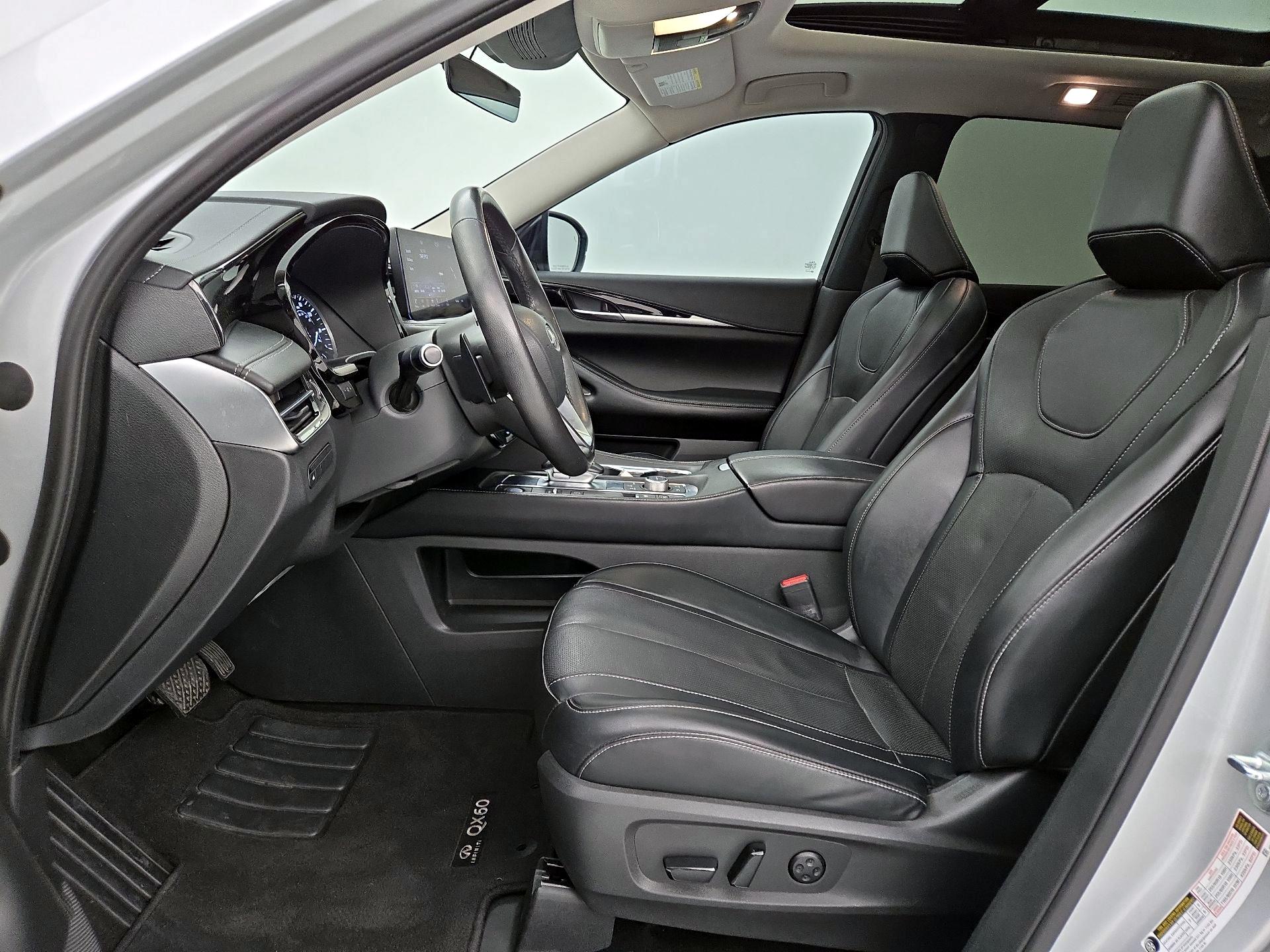 Thumbnail: 2023 INFINITI QX60 - 11