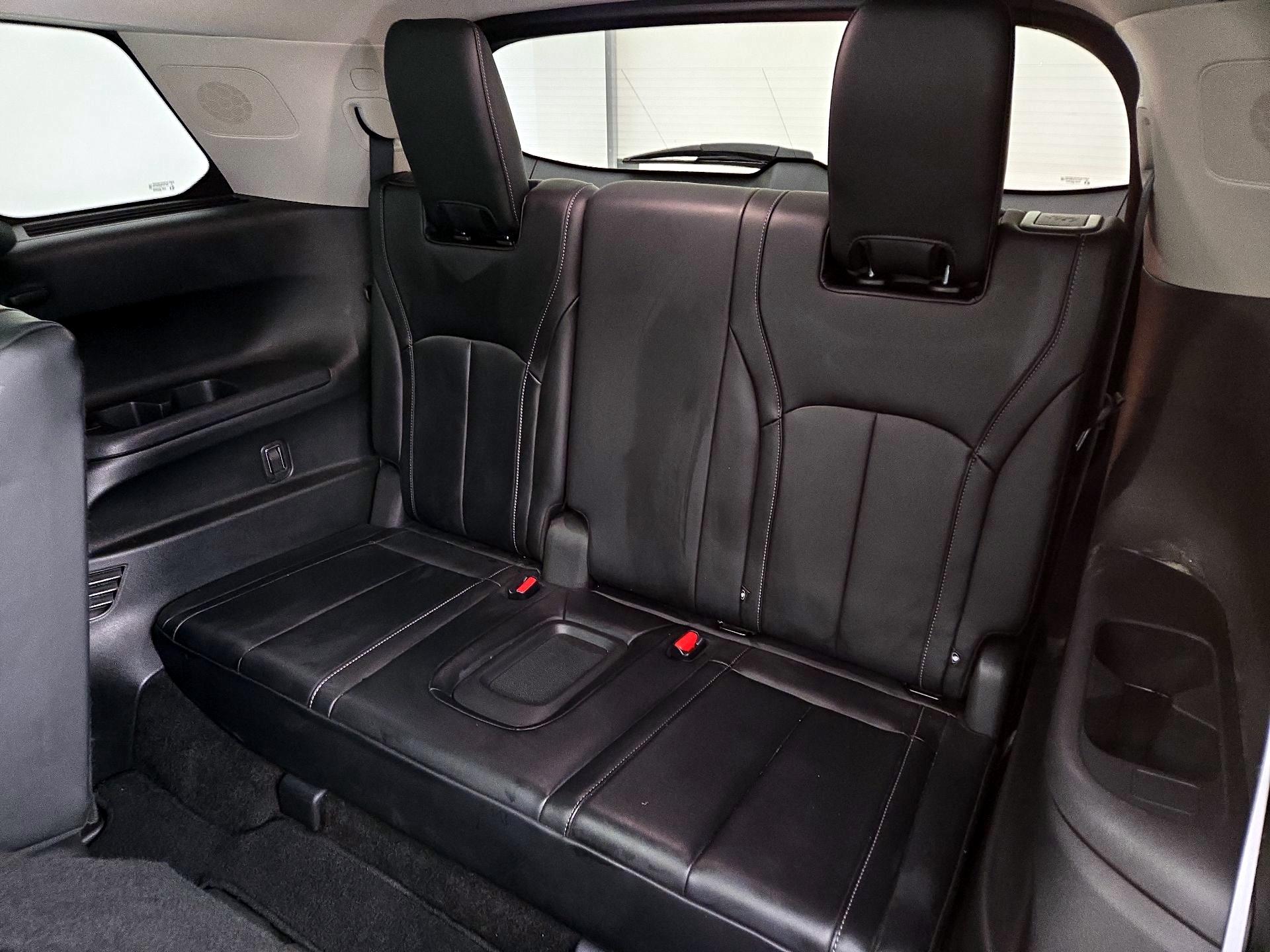 Thumbnail: 2023 INFINITI QX60 - 20