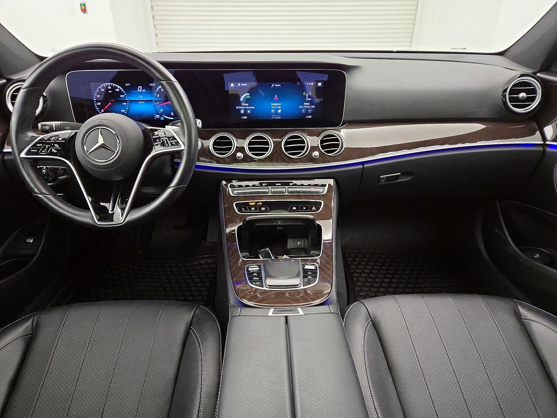 Thumbnail: 2022 Mercedes-Benz E-Class - 9