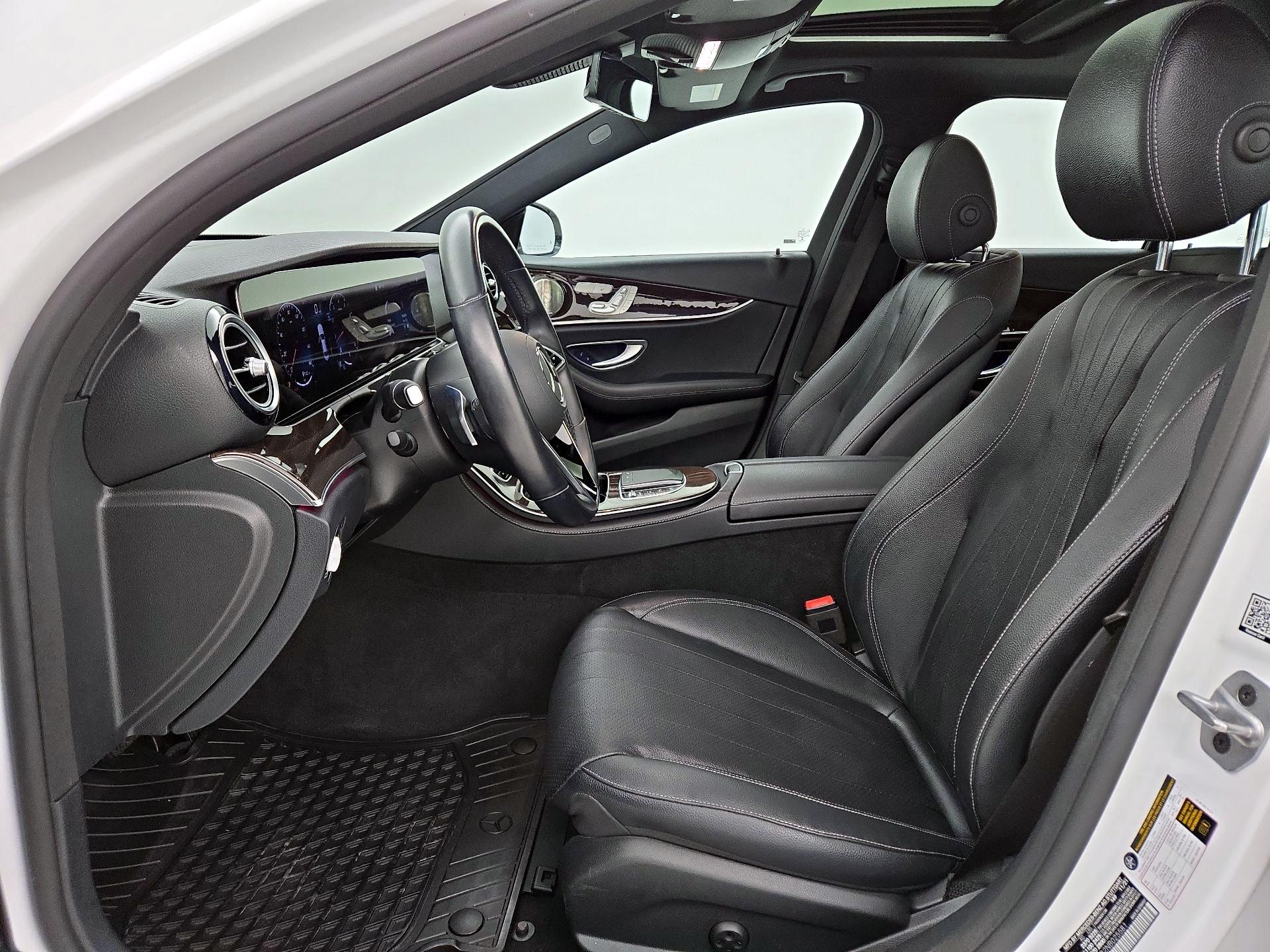 Thumbnail: 2022 Mercedes-Benz E-Class - 11