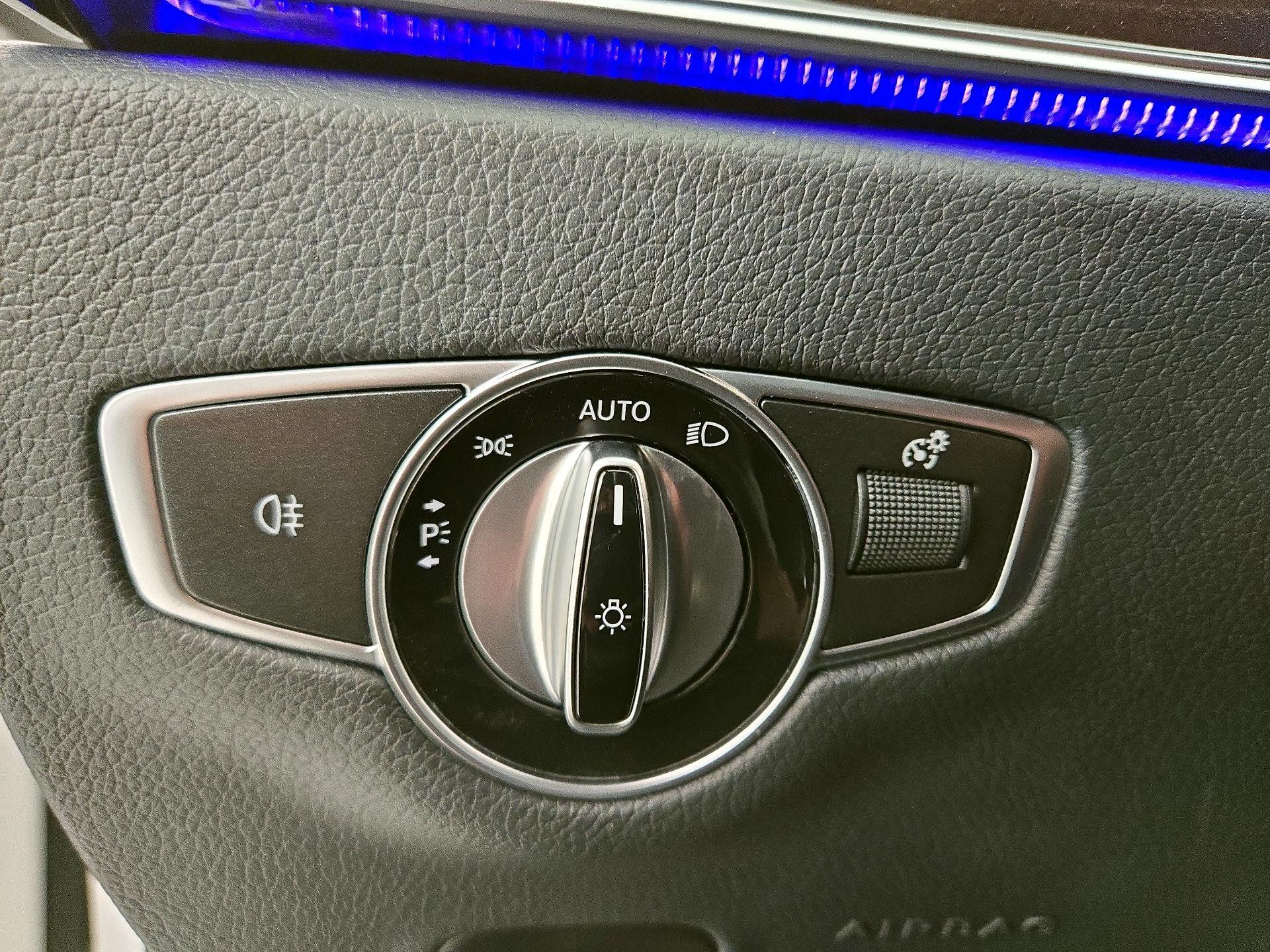 Thumbnail: 2022 Mercedes-Benz E-Class - 13