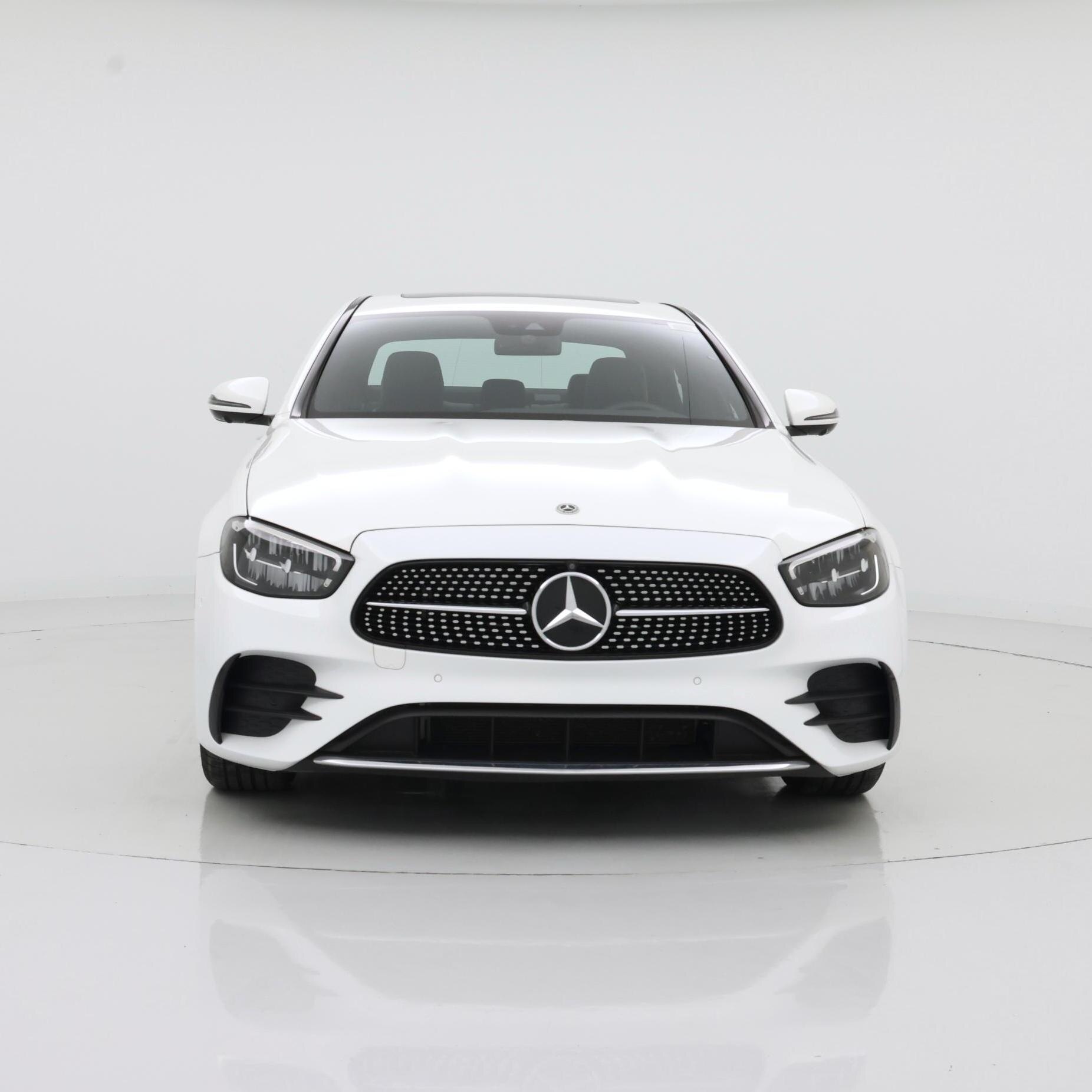 Thumbnail: 2022 Mercedes-Benz E-Class - 5